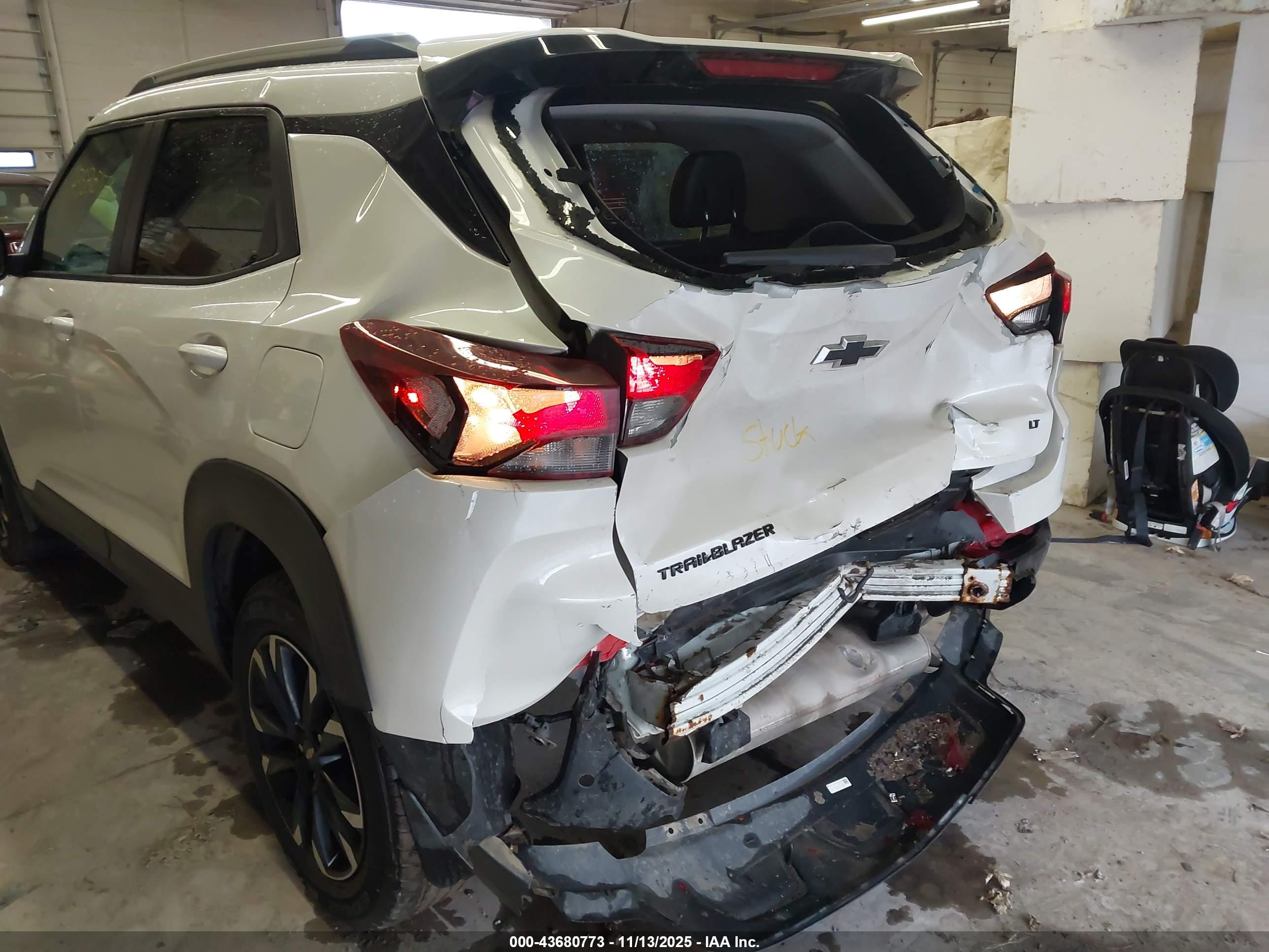 CHEVROLET TRAILBLAZER image 6