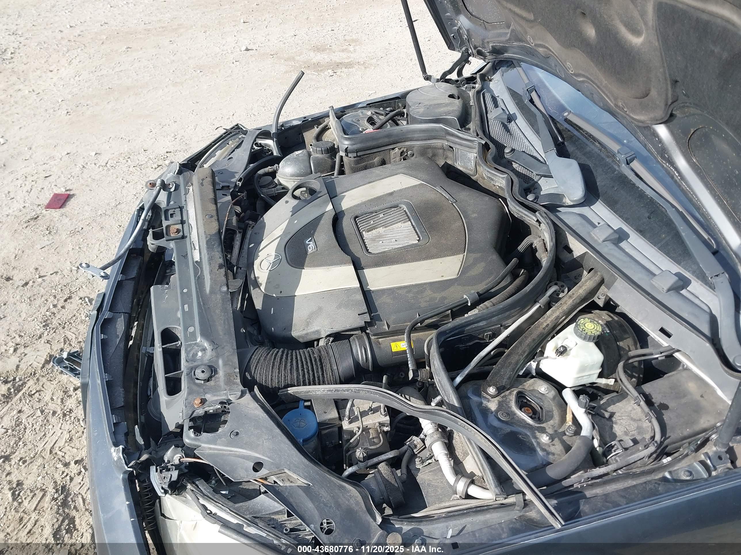 MERCEDES-BENZ C image 10