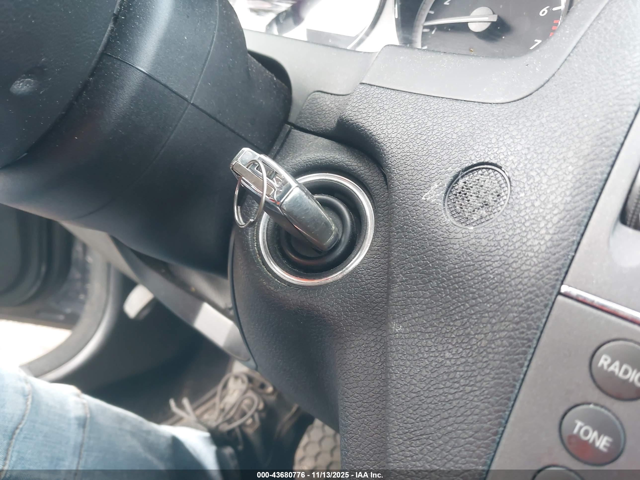 MERCEDES-BENZ C image 11
