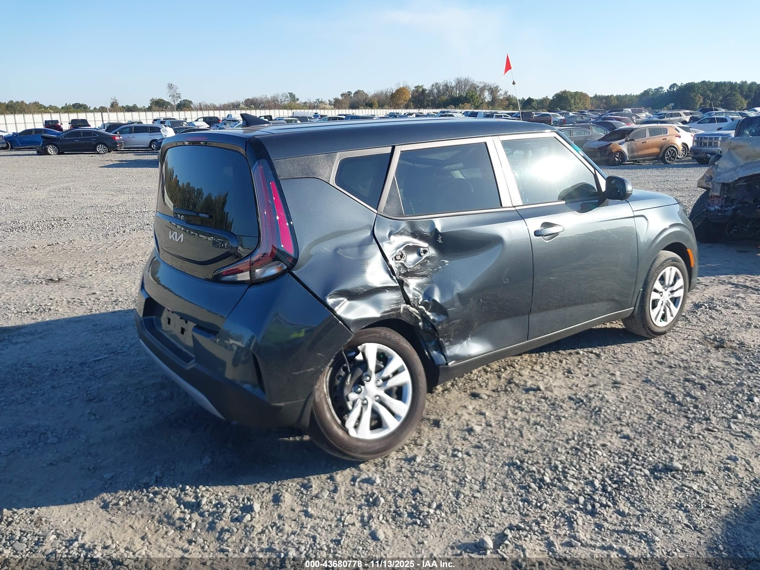 KIA SOUL image 4