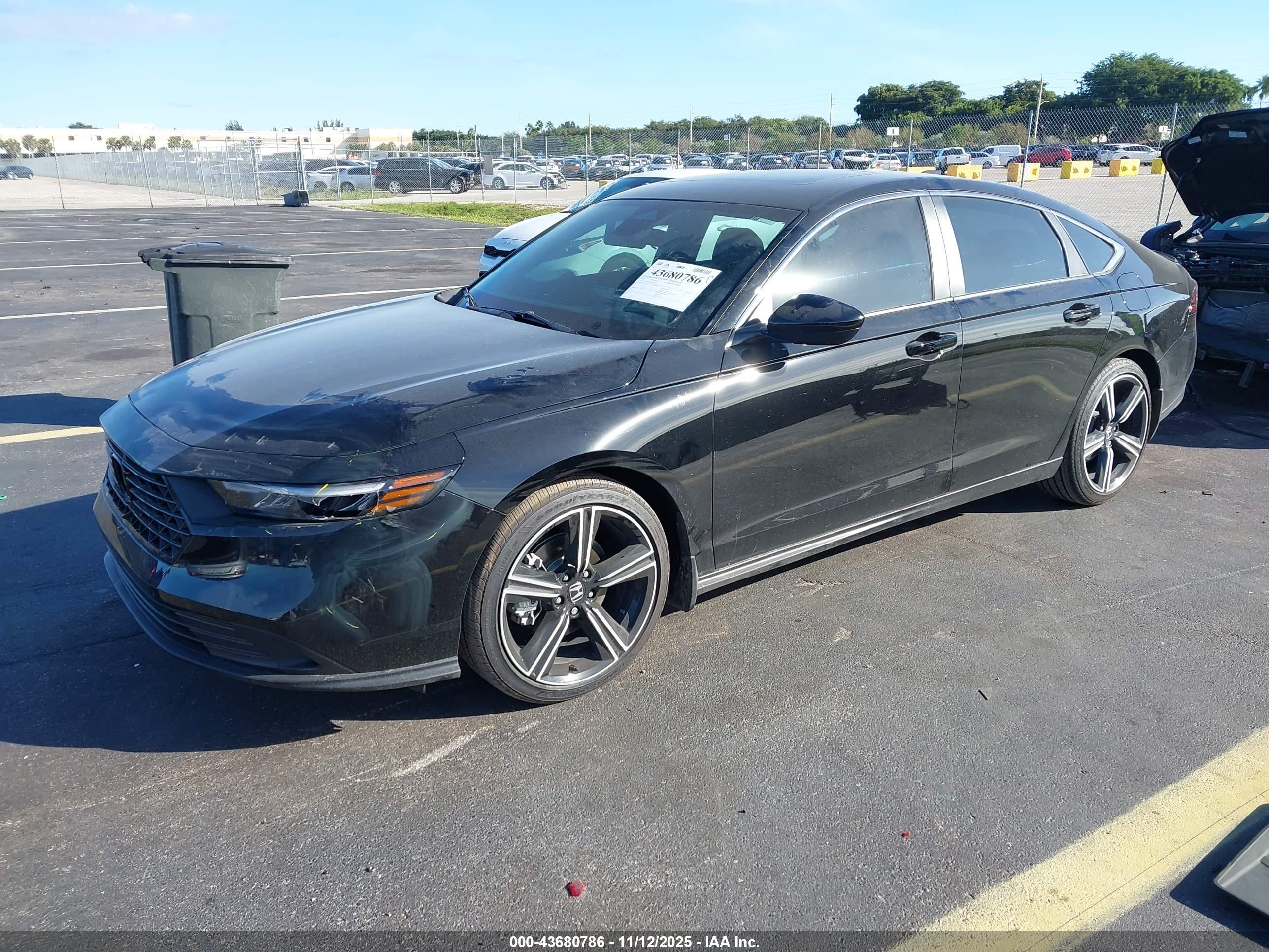 HONDA ACCORD image 2