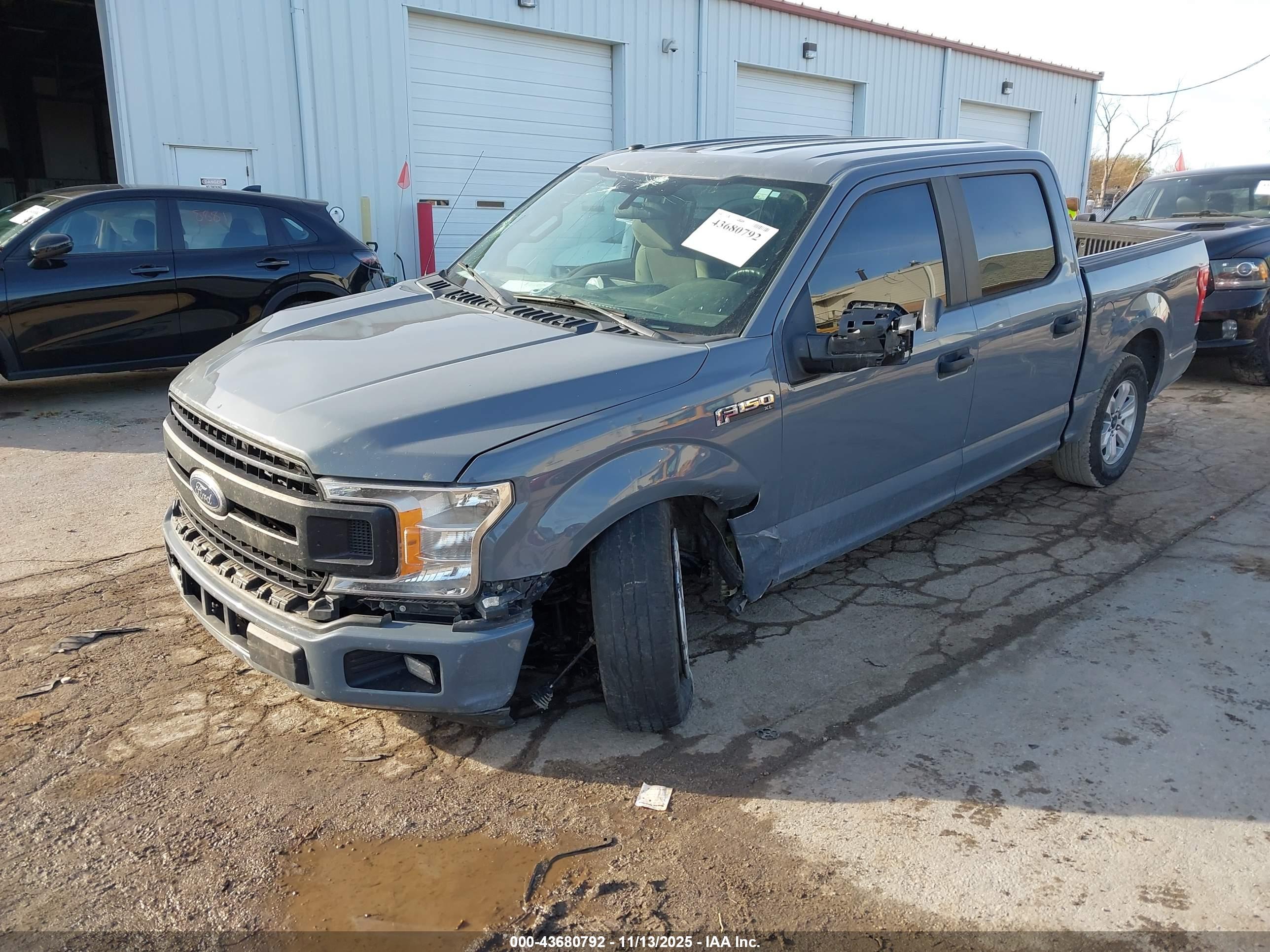 FORD F-150 image 2