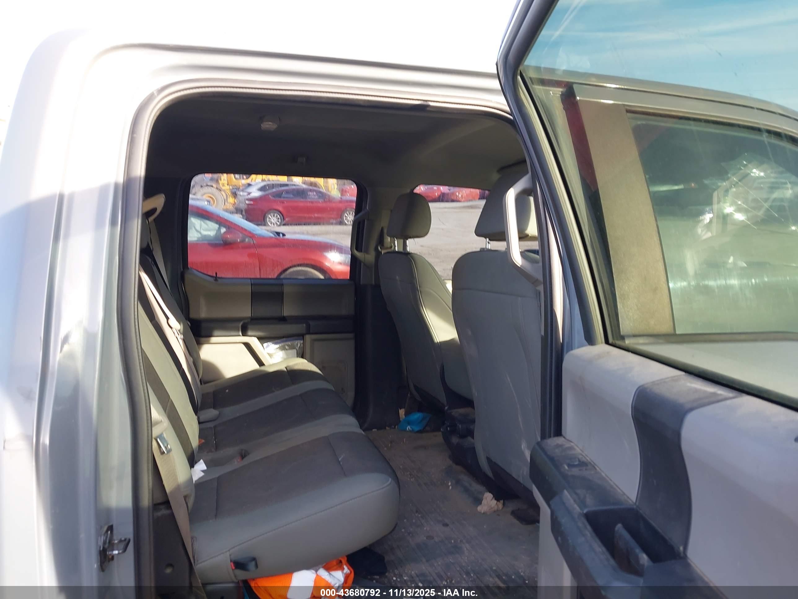 FORD F-150 image 8