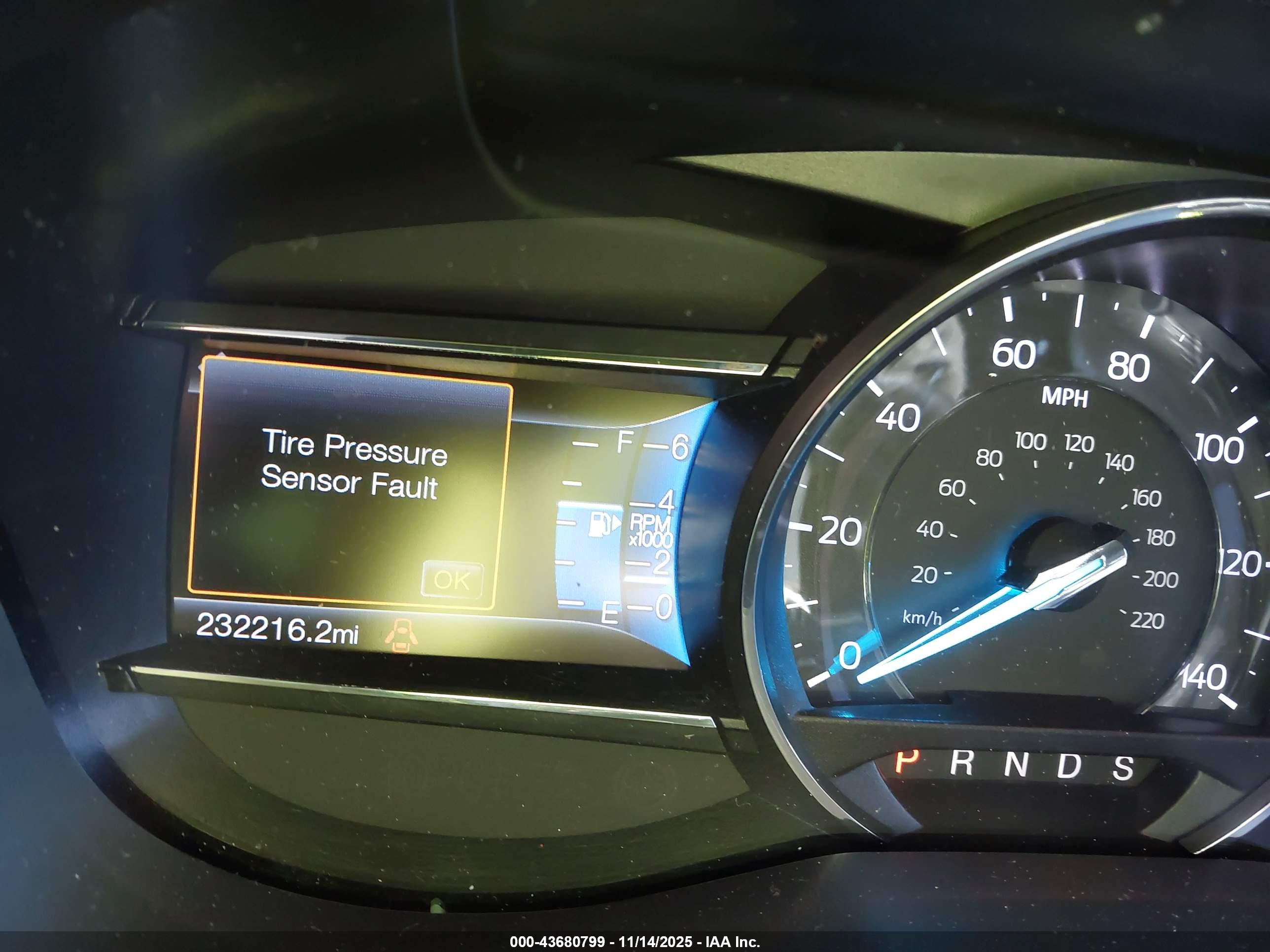 FORD EXPLORER image 7