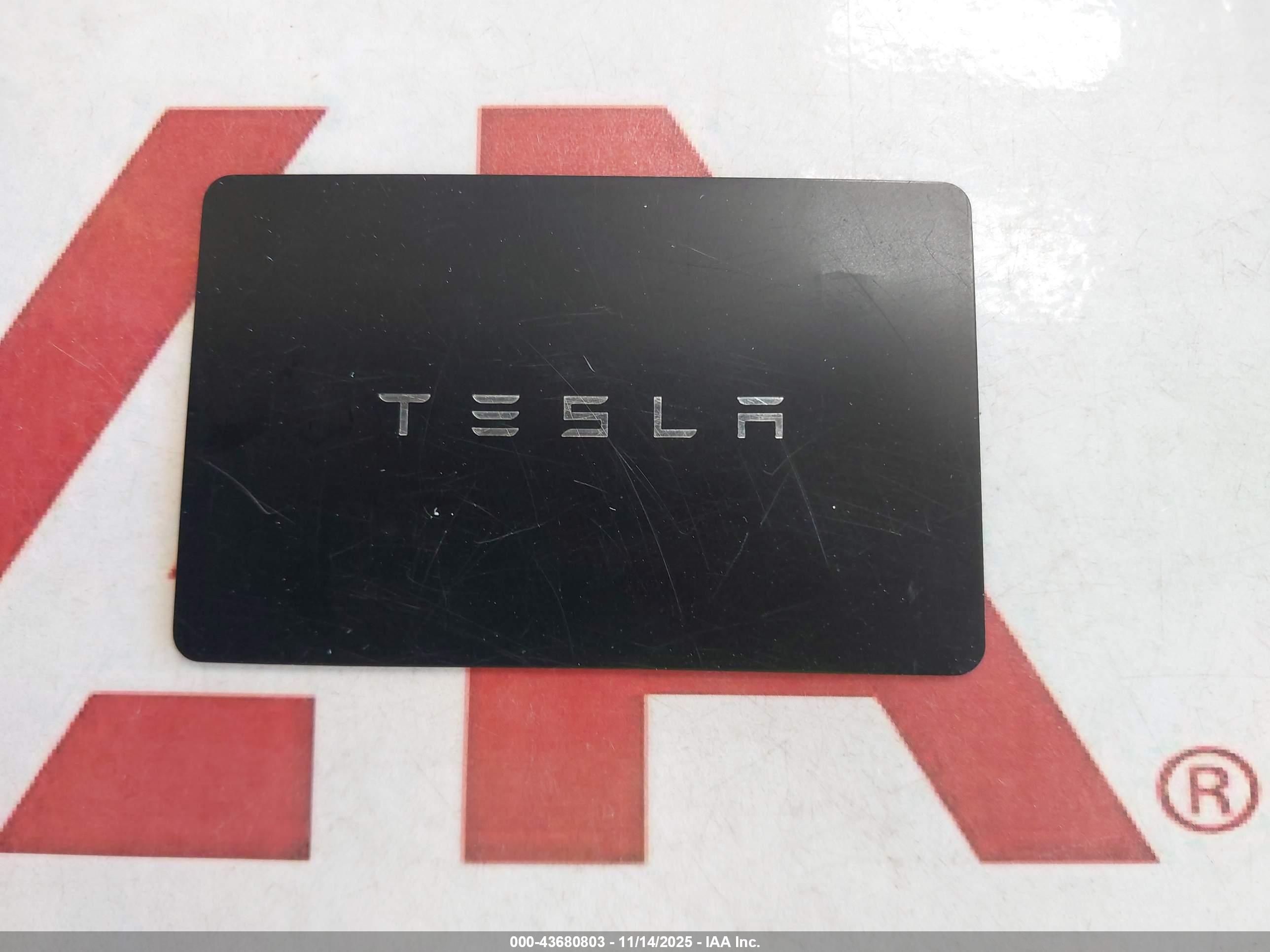 TESLA MODEL image 11