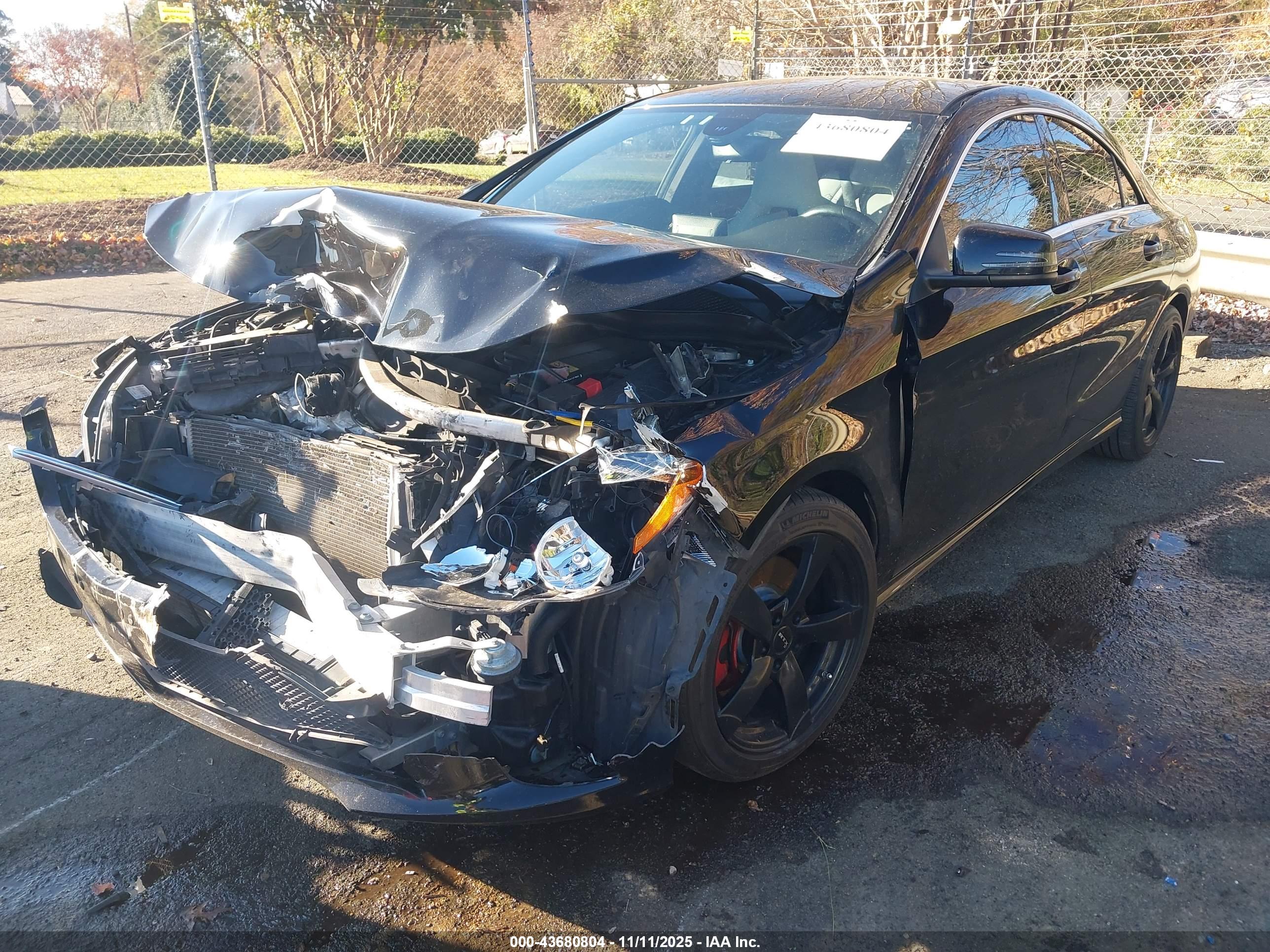 MERCEDES-BENZ CLA image 2
