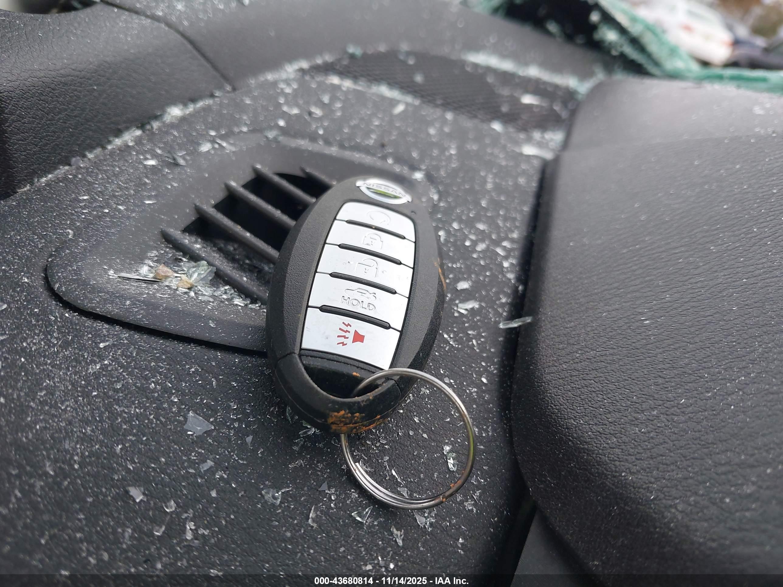 NISSAN ALTIMA image 11
