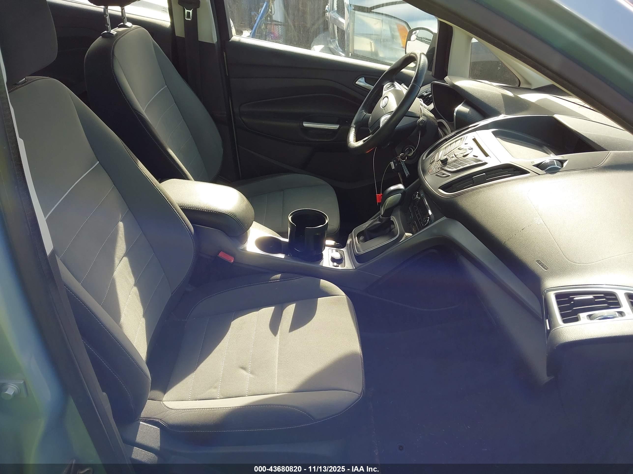 FORD C-MAX image 5