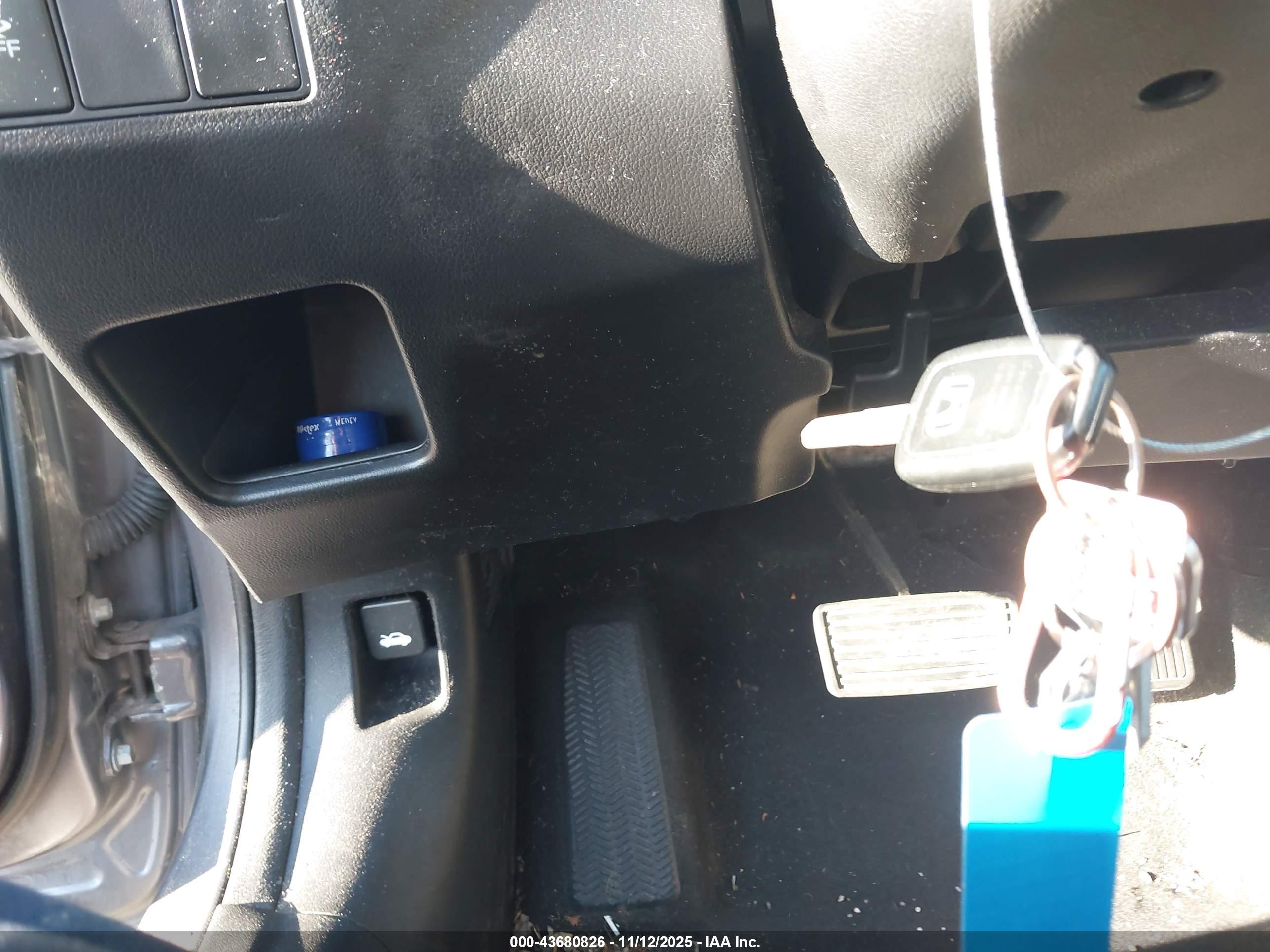 HONDA CIVIC image 11