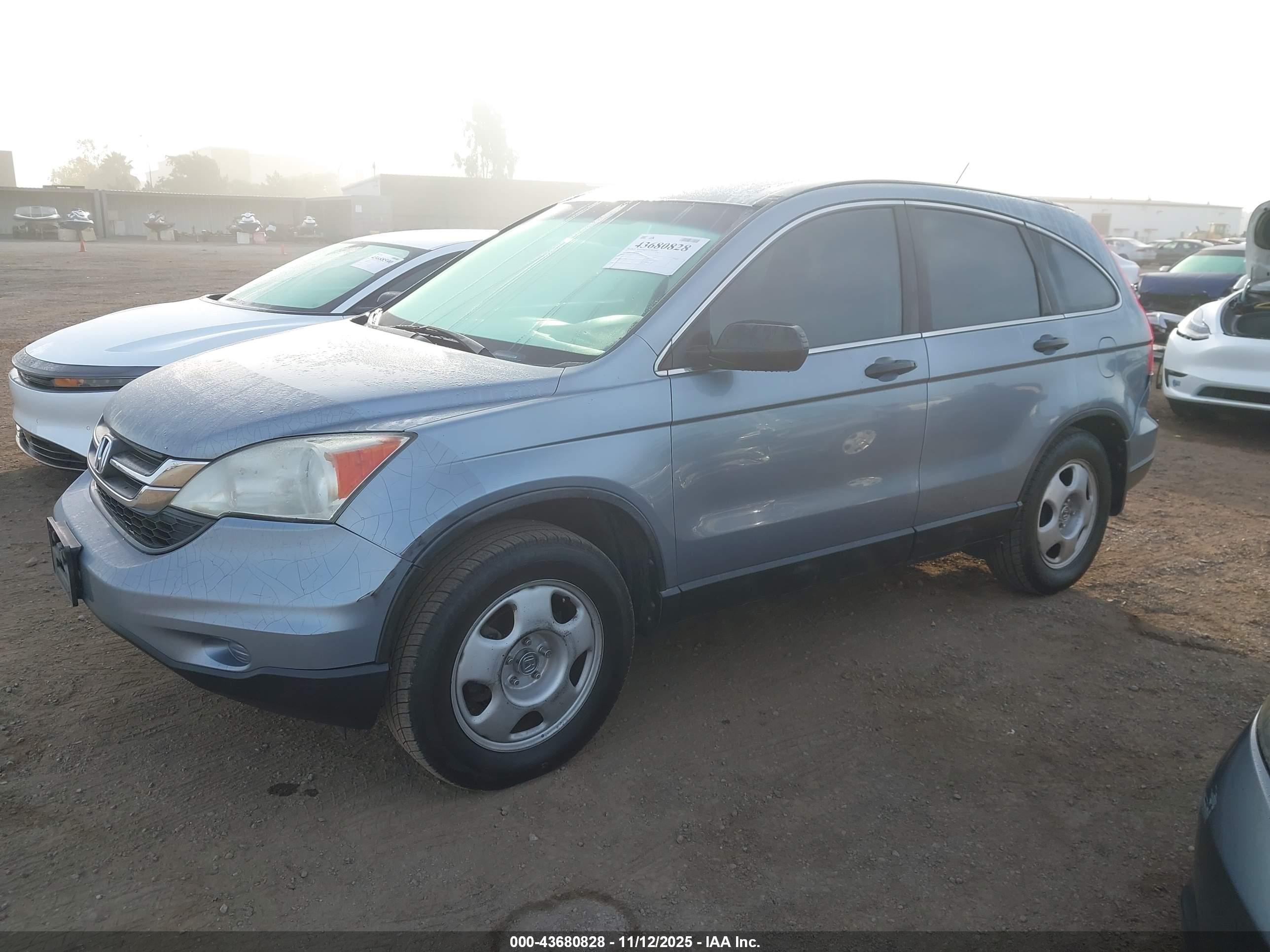 HONDA CR-V image 2