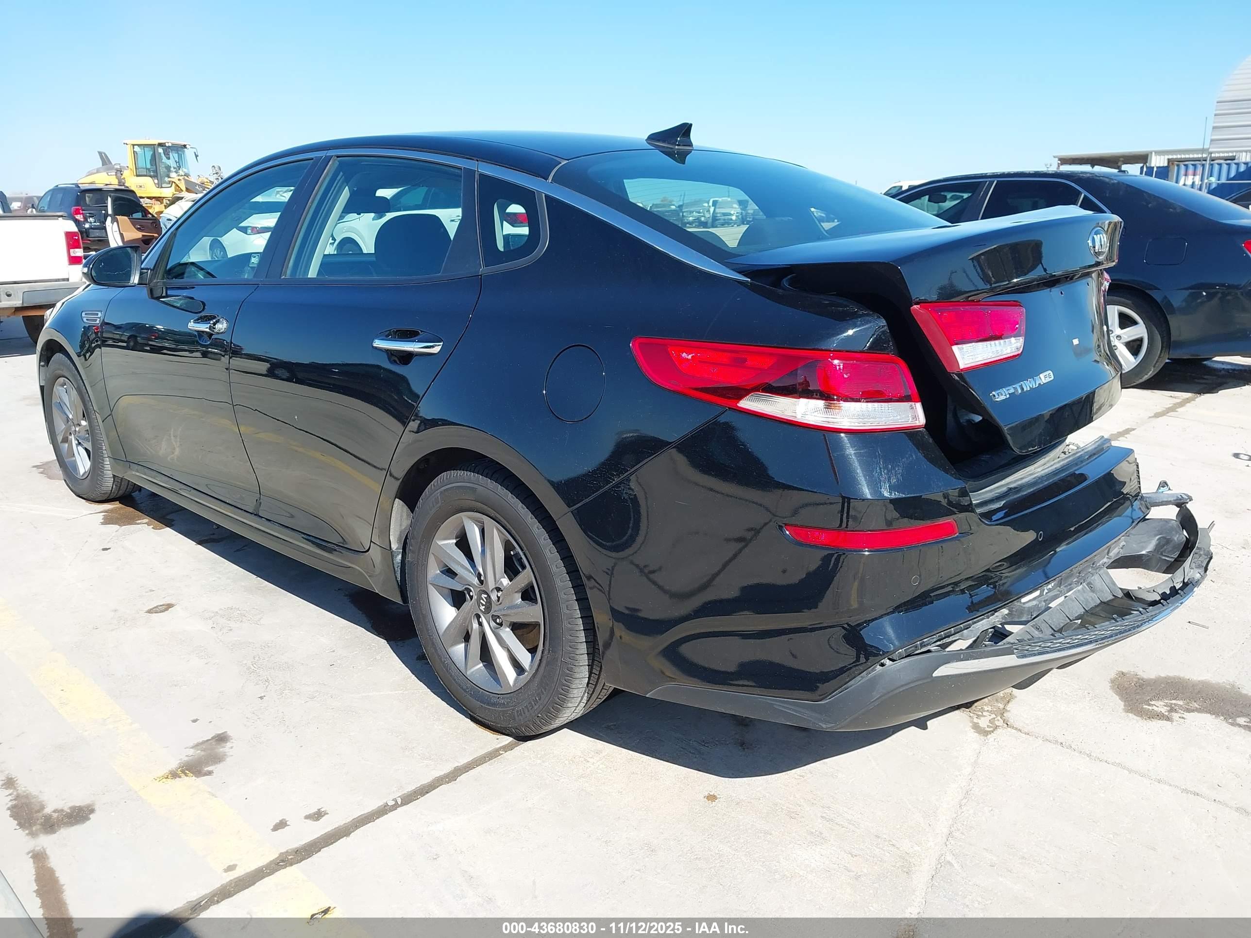 KIA OPTIMA image 3