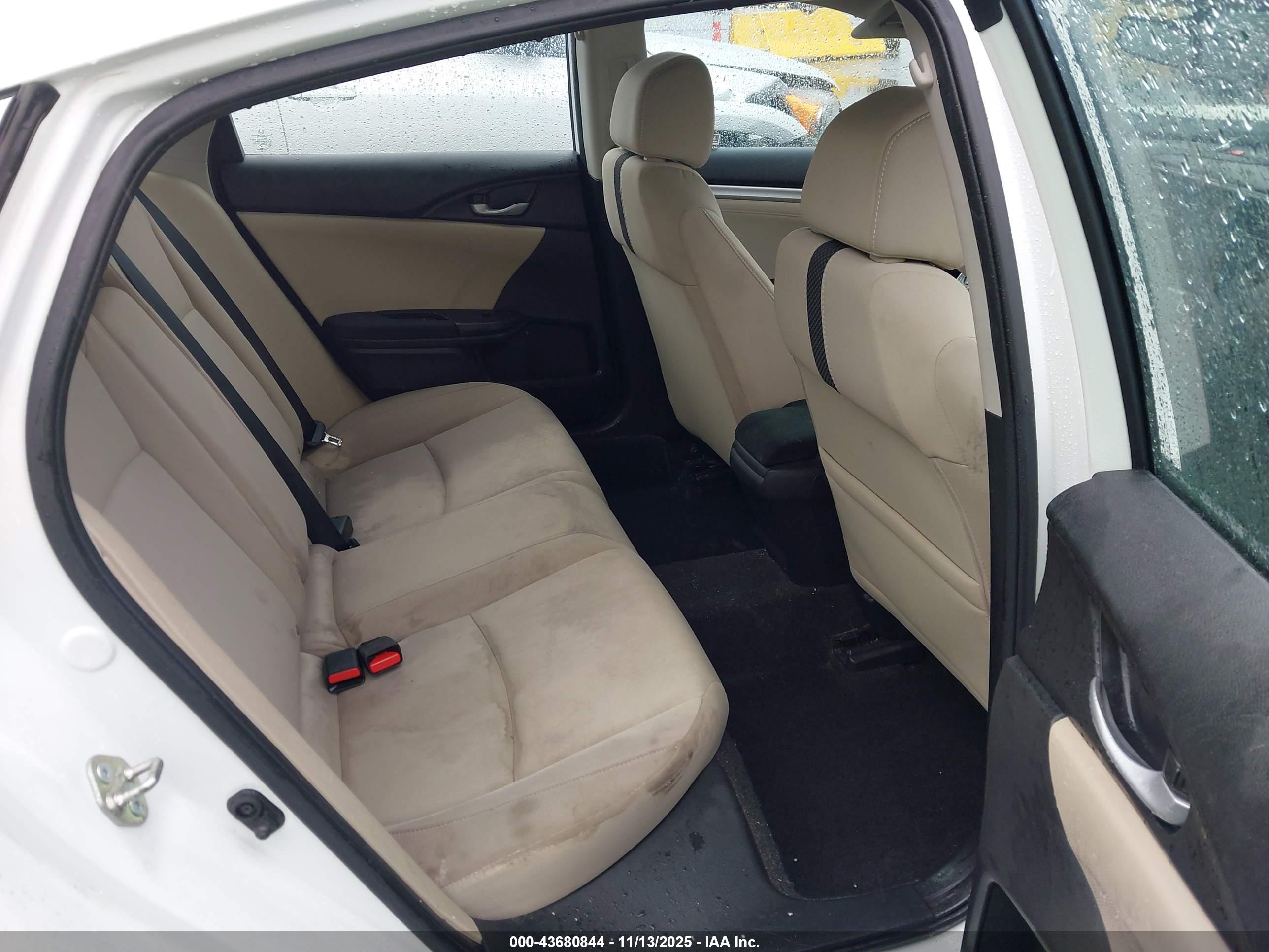 HONDA CIVIC image 8