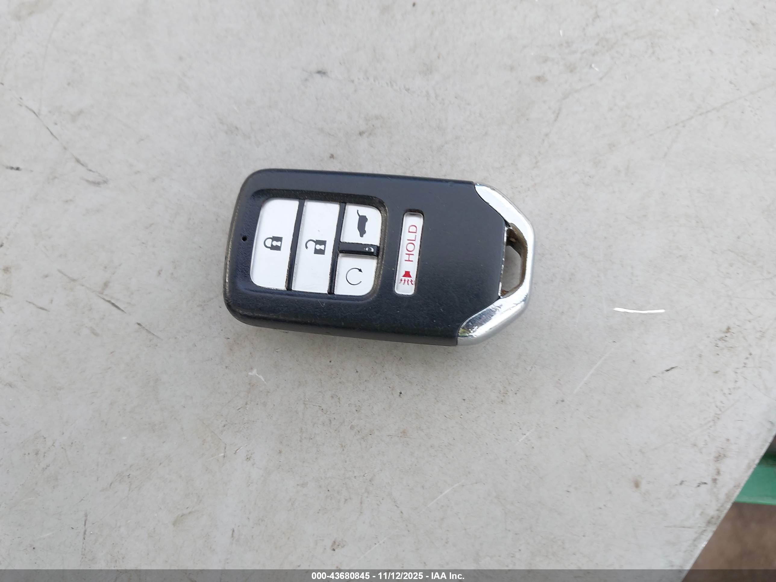 HONDA CR-V image 11