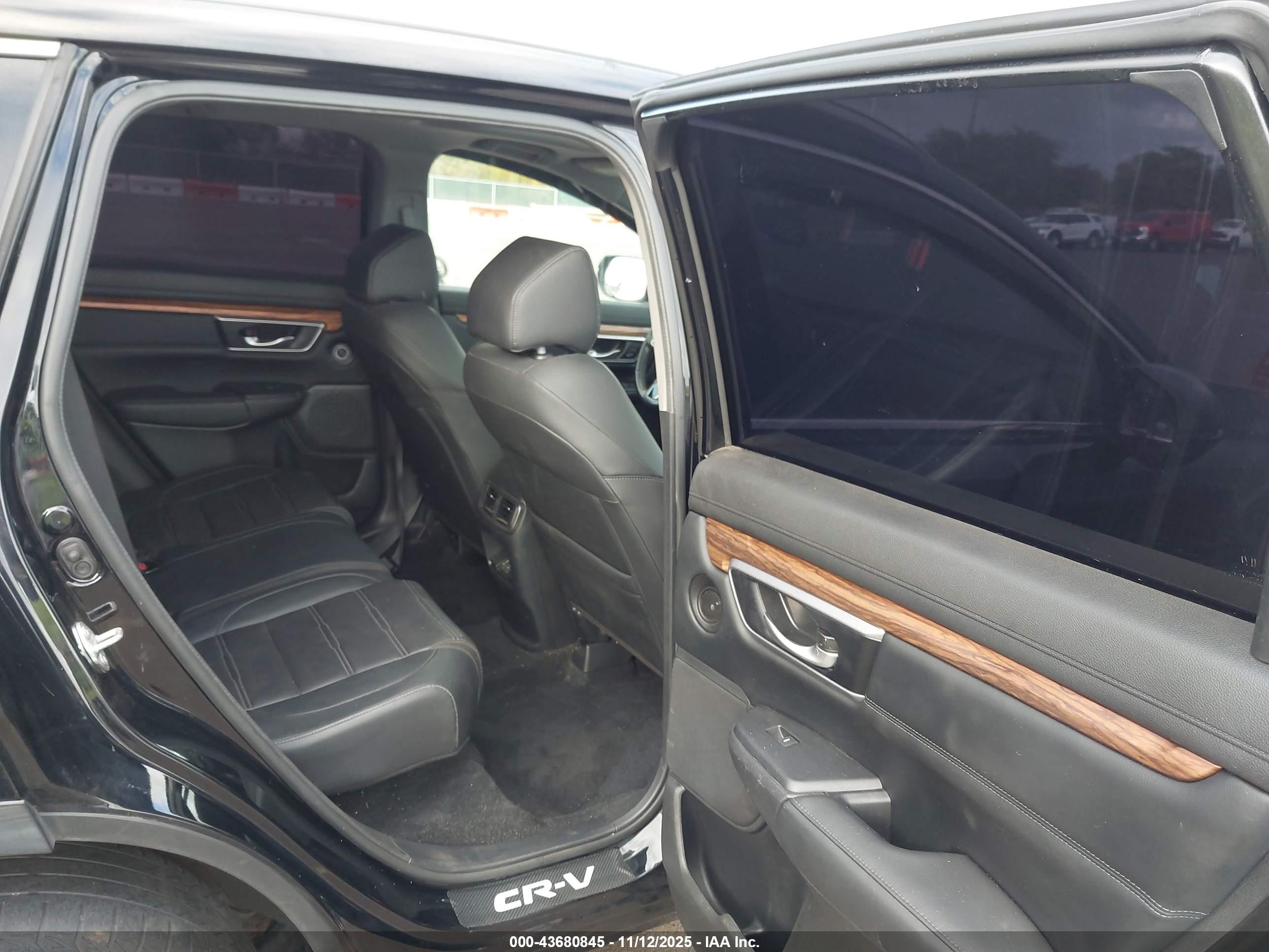 HONDA CR-V image 8