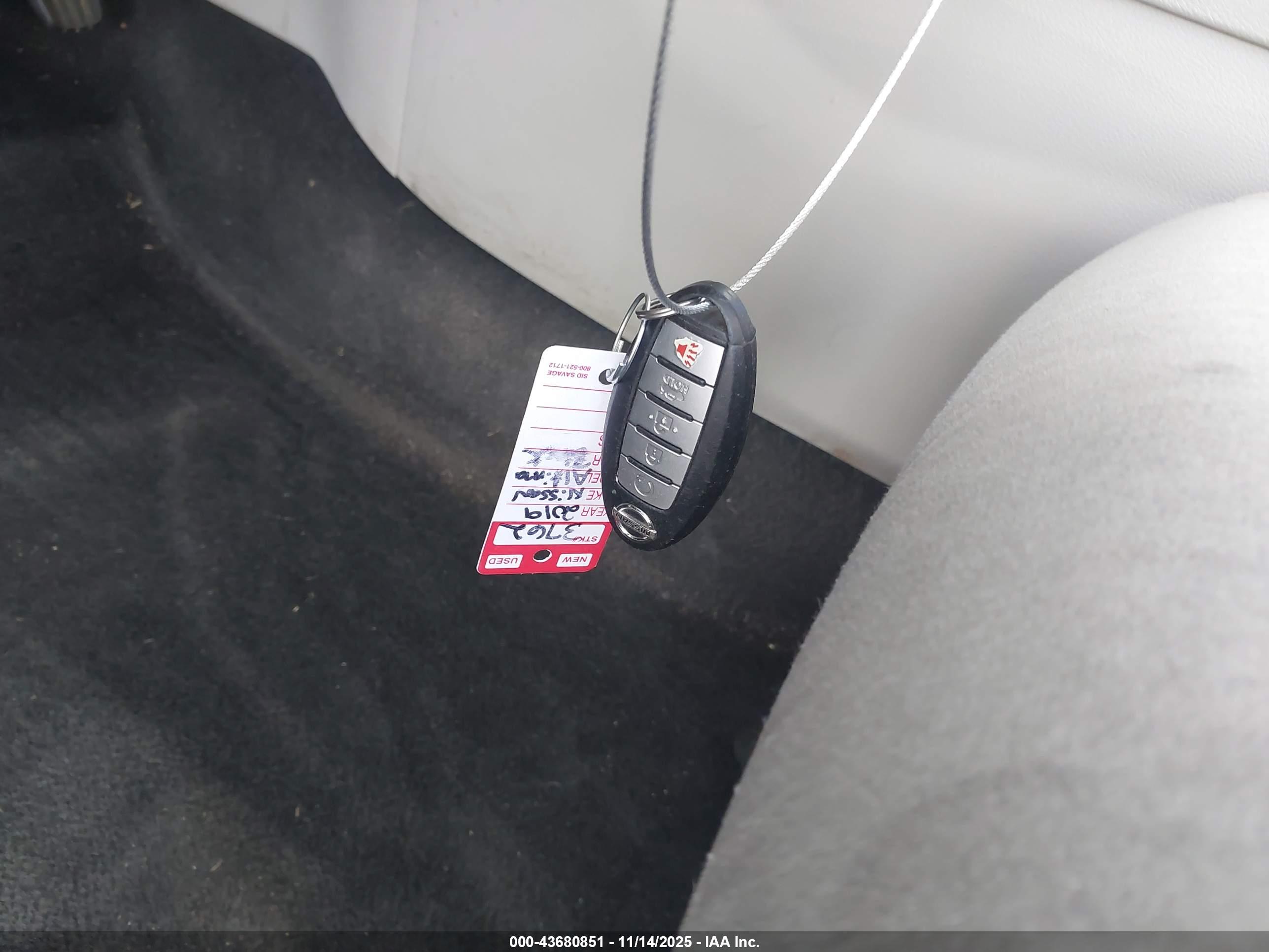 NISSAN ALTIMA image 11