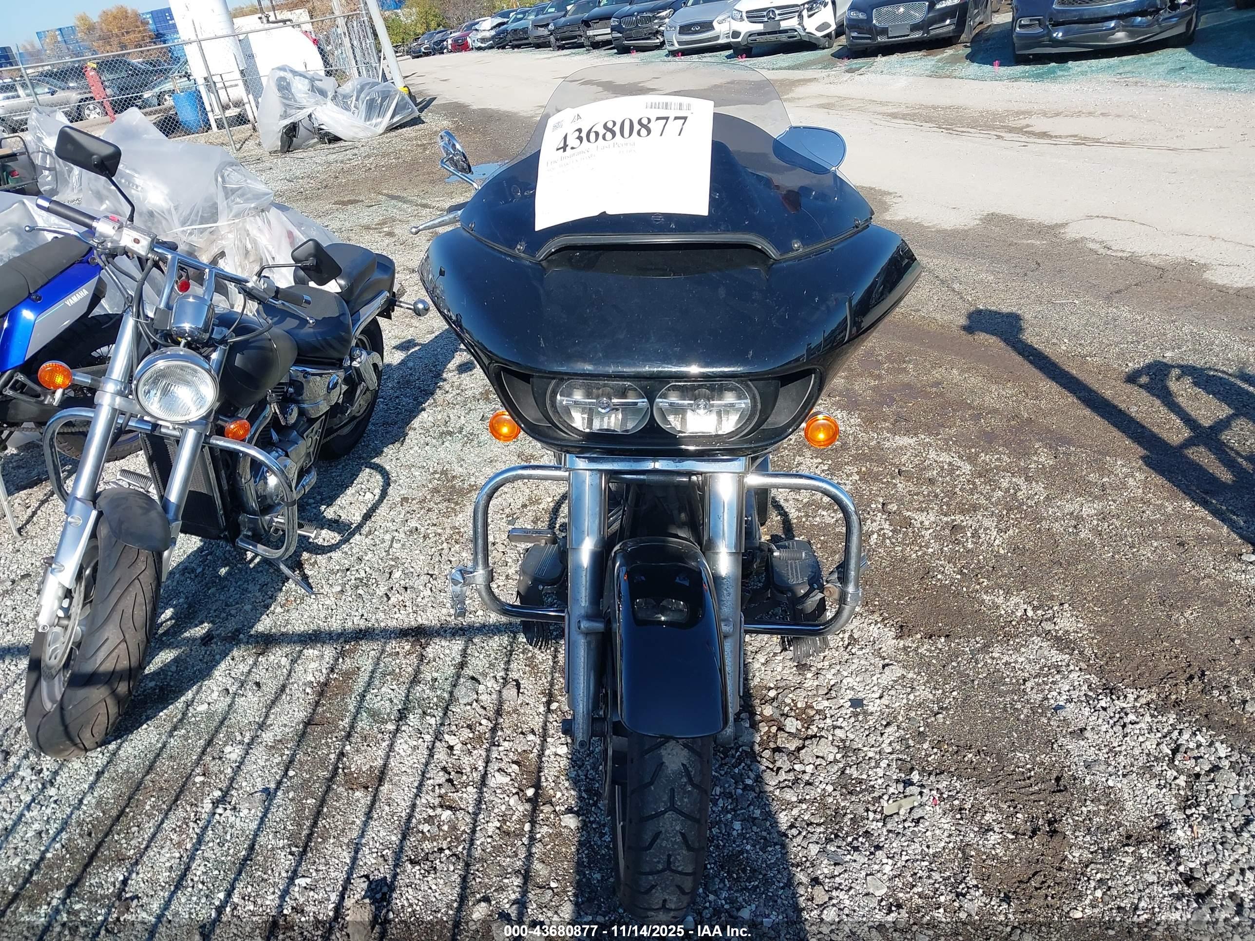 HARLEY-DAVIDSON FLTRX image 5