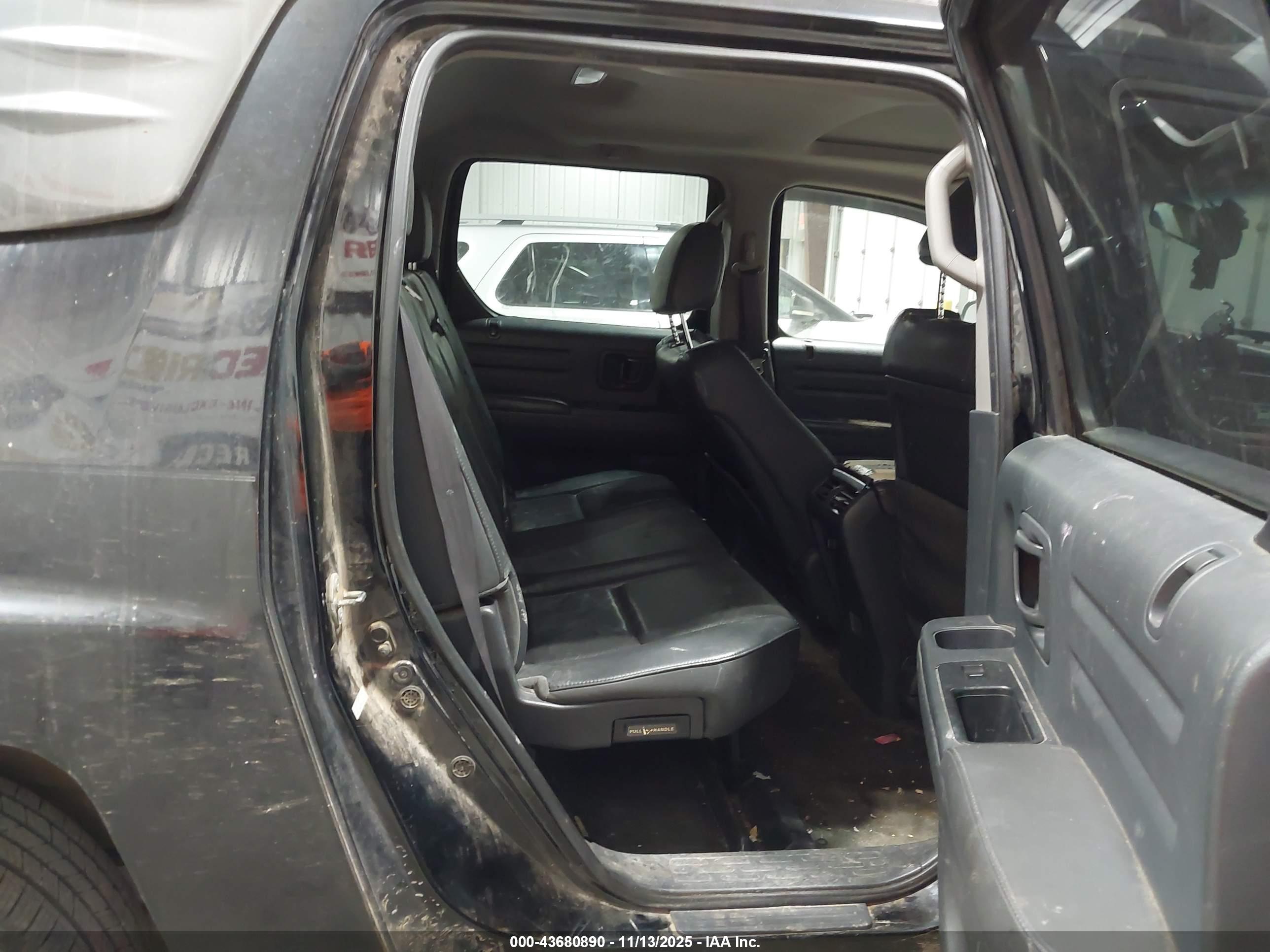 HONDA RIDGELINE image 8
