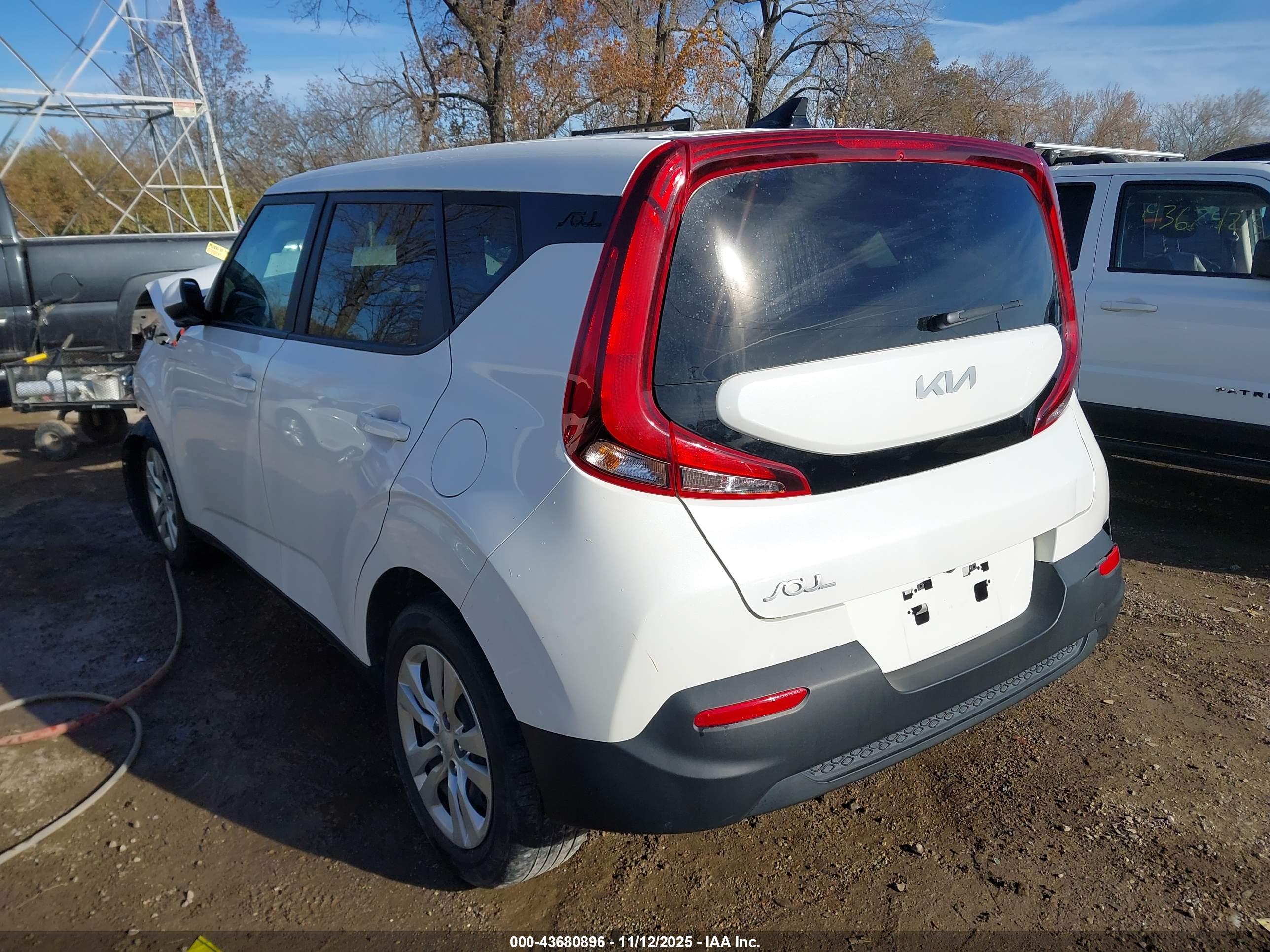 KIA SOUL image 3