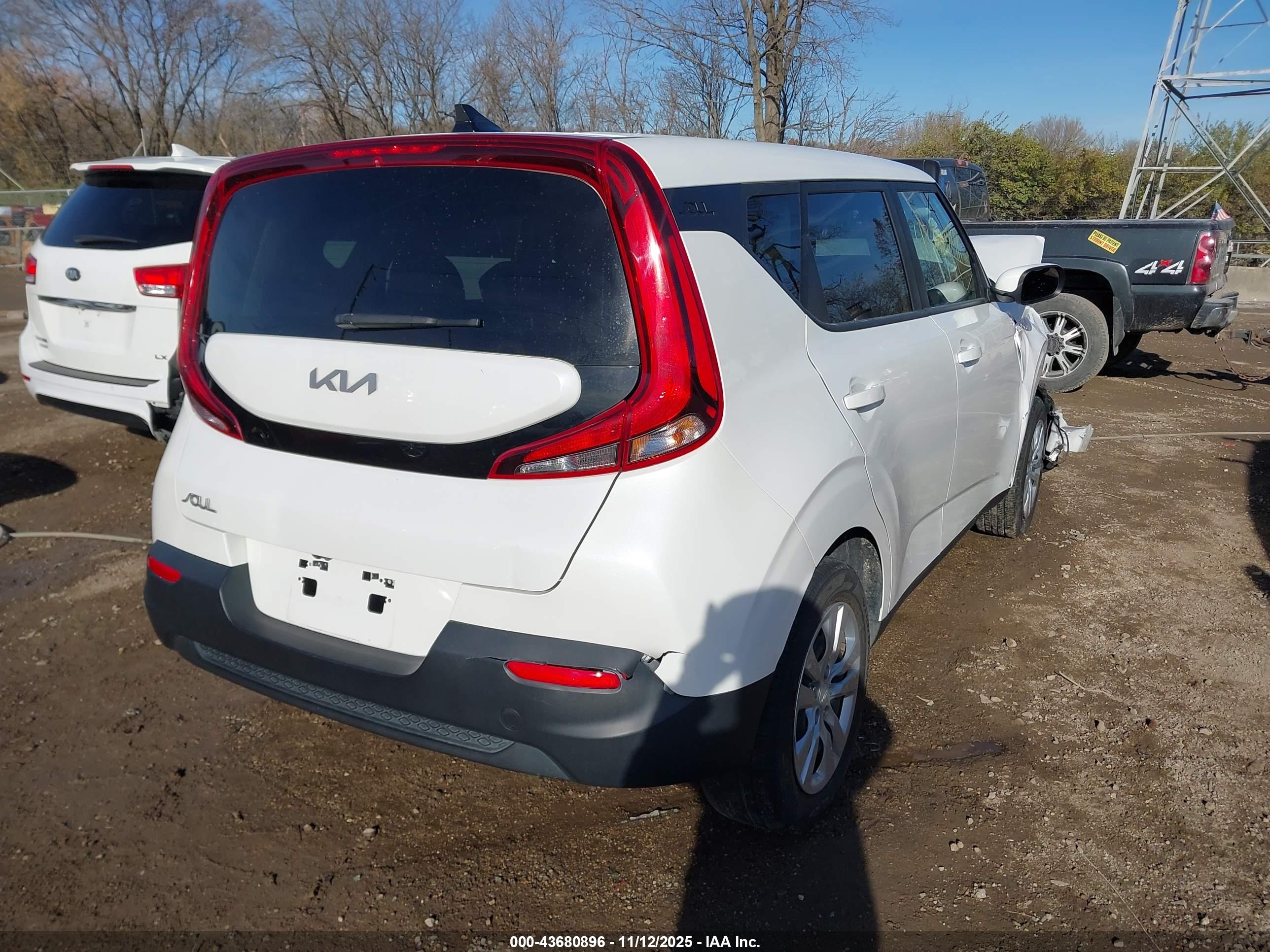 KIA SOUL image 4