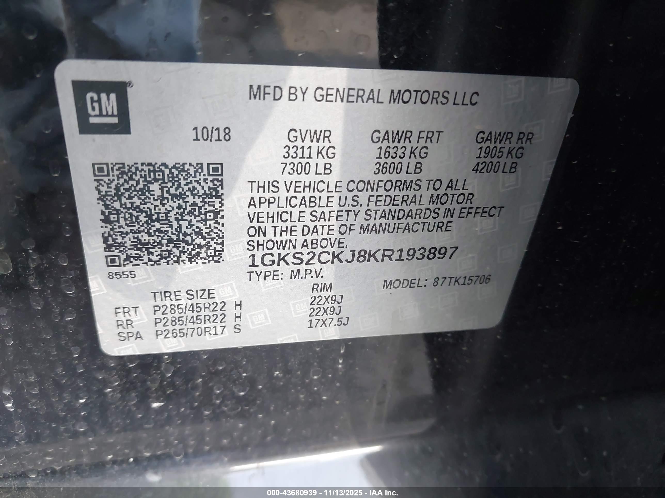 GMC YUKON image 9