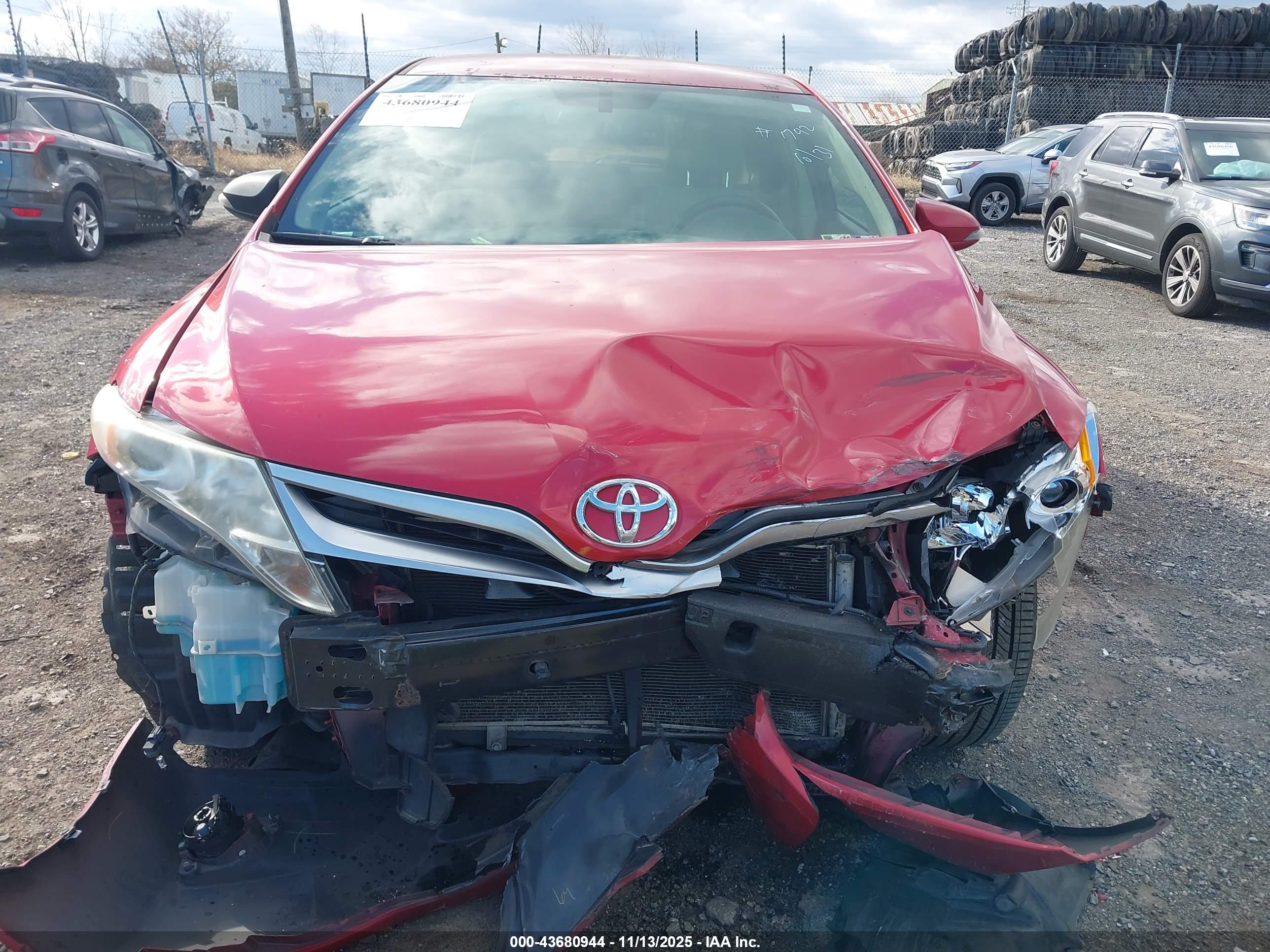 TOYOTA VENZA image 6