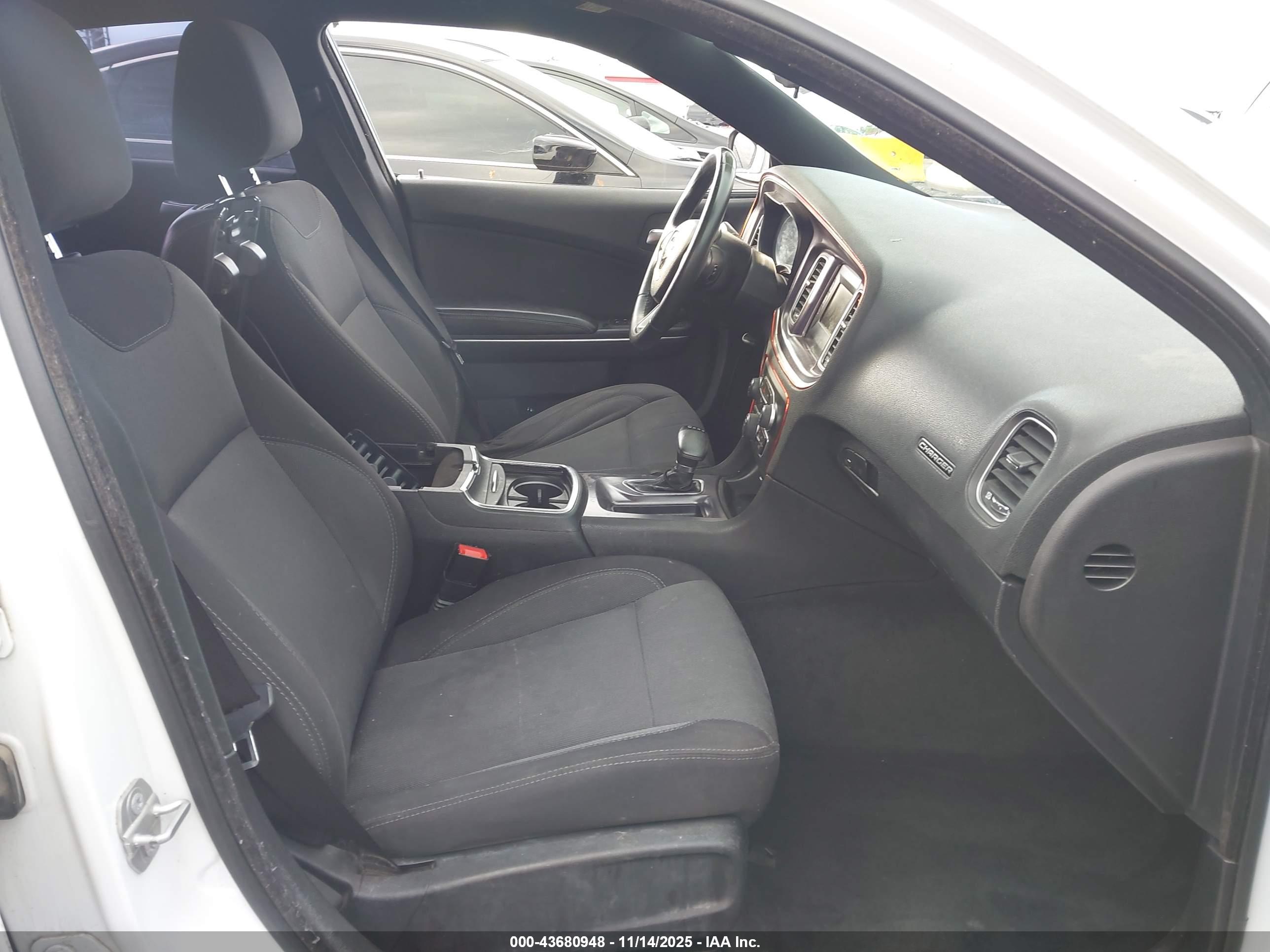 DODGE CHARGER image 5
