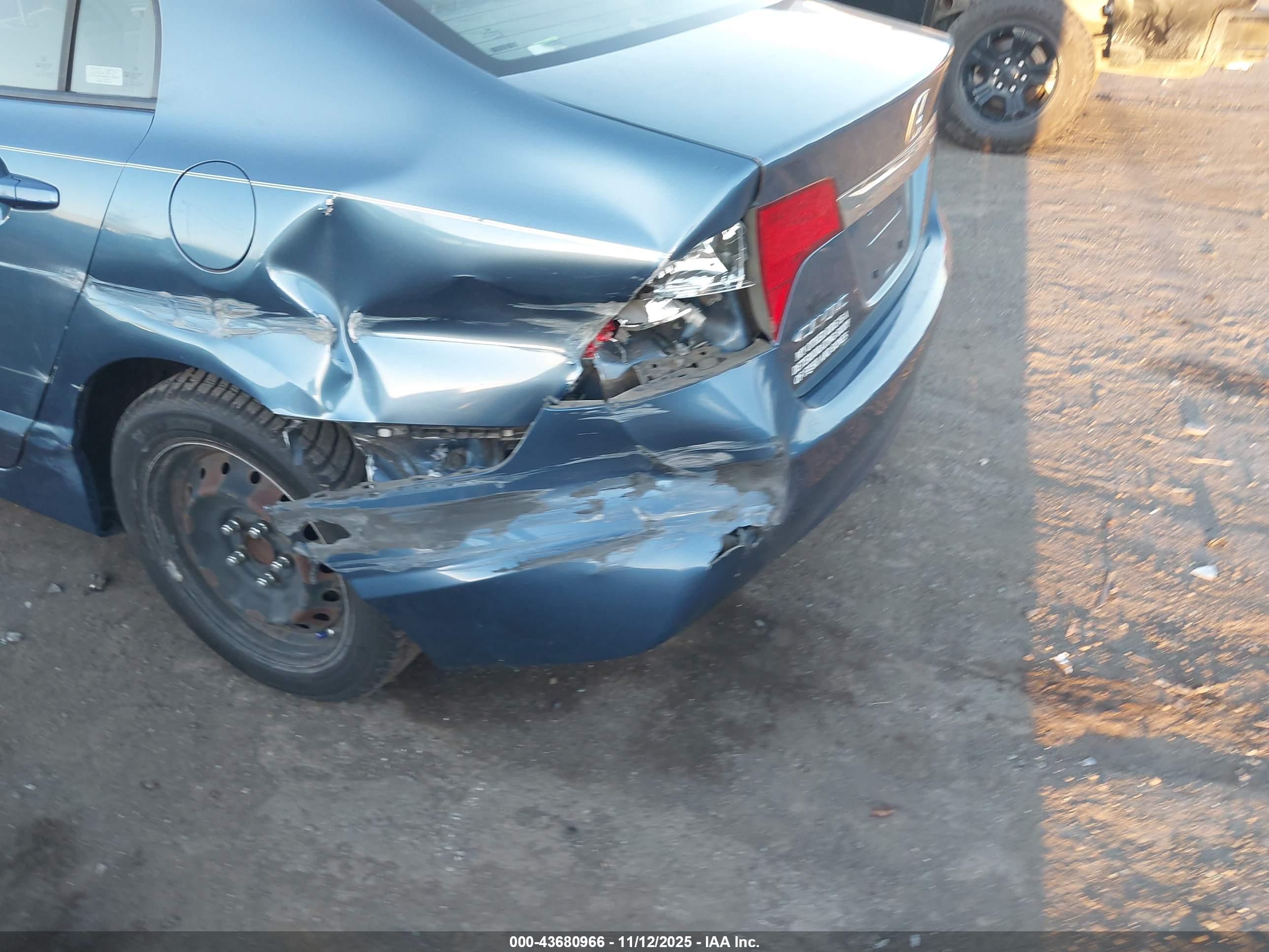 HONDA CIVIC image 6