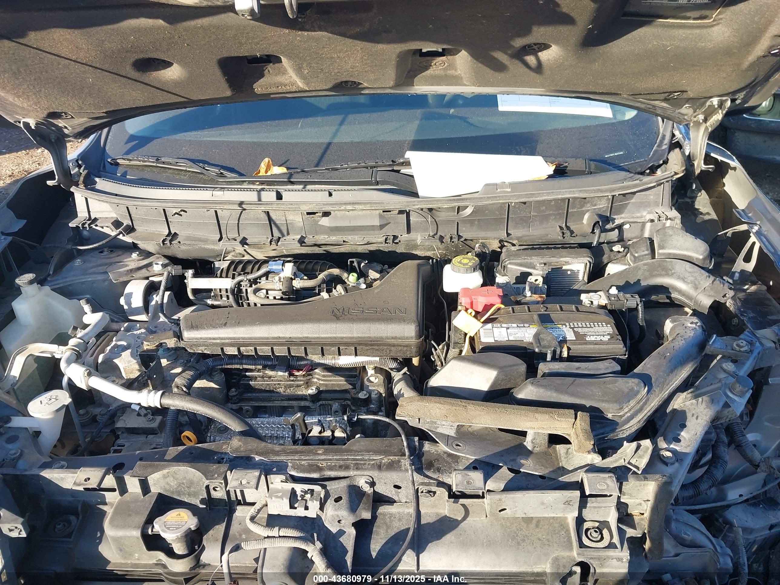 NISSAN ROGUE image 10