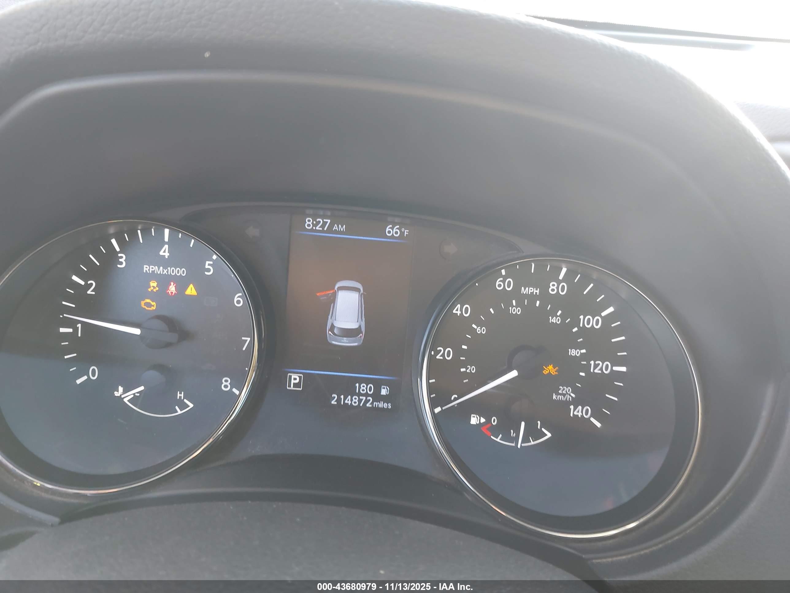 NISSAN ROGUE image 7