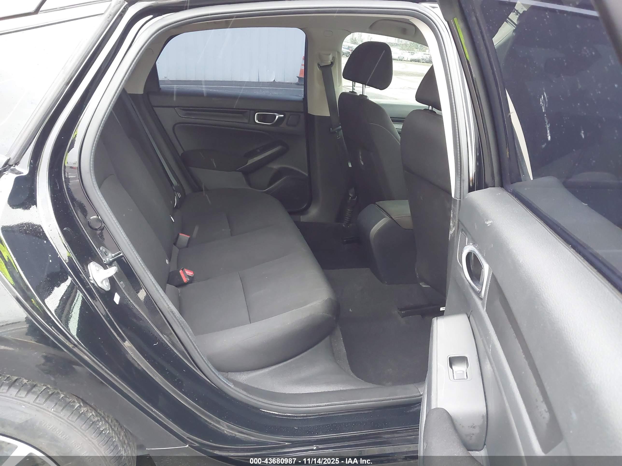 HONDA CIVIC image 8