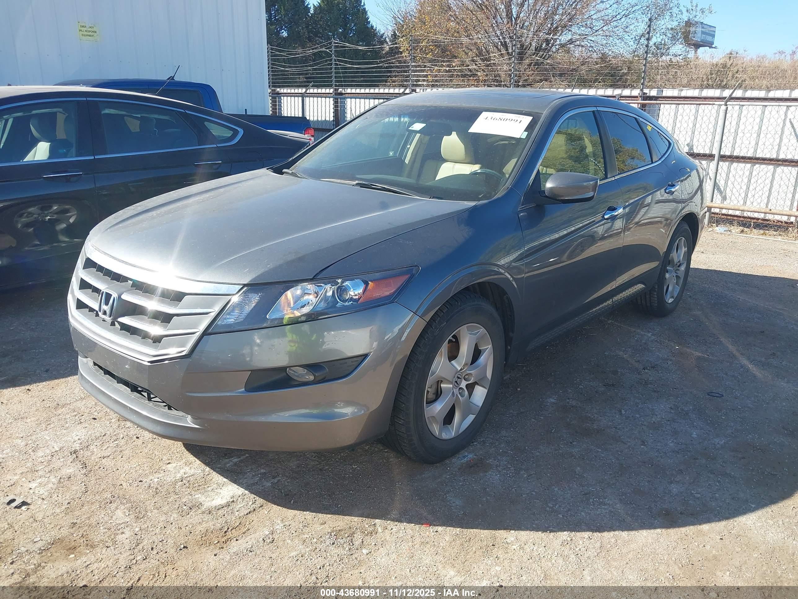 HONDA ACCORD image 2
