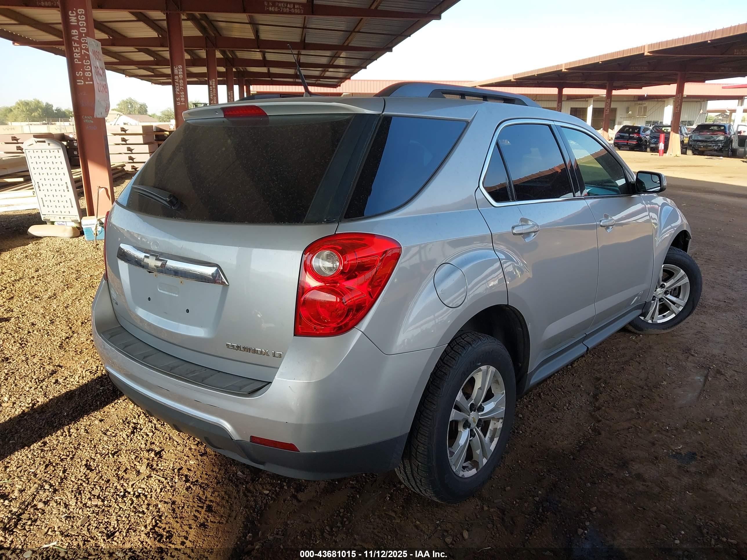 CHEVROLET EQUINOX image 4