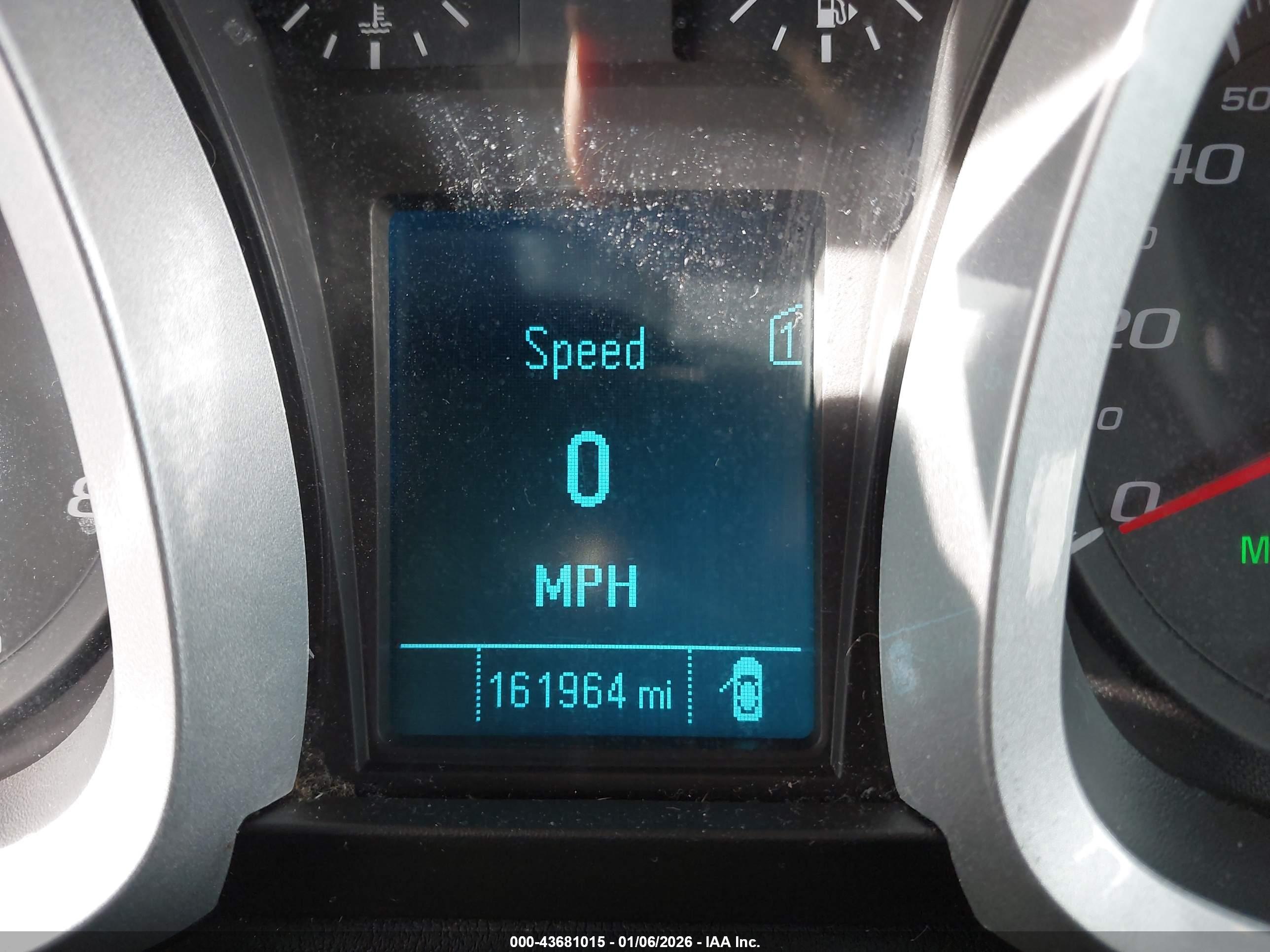 CHEVROLET EQUINOX image 7