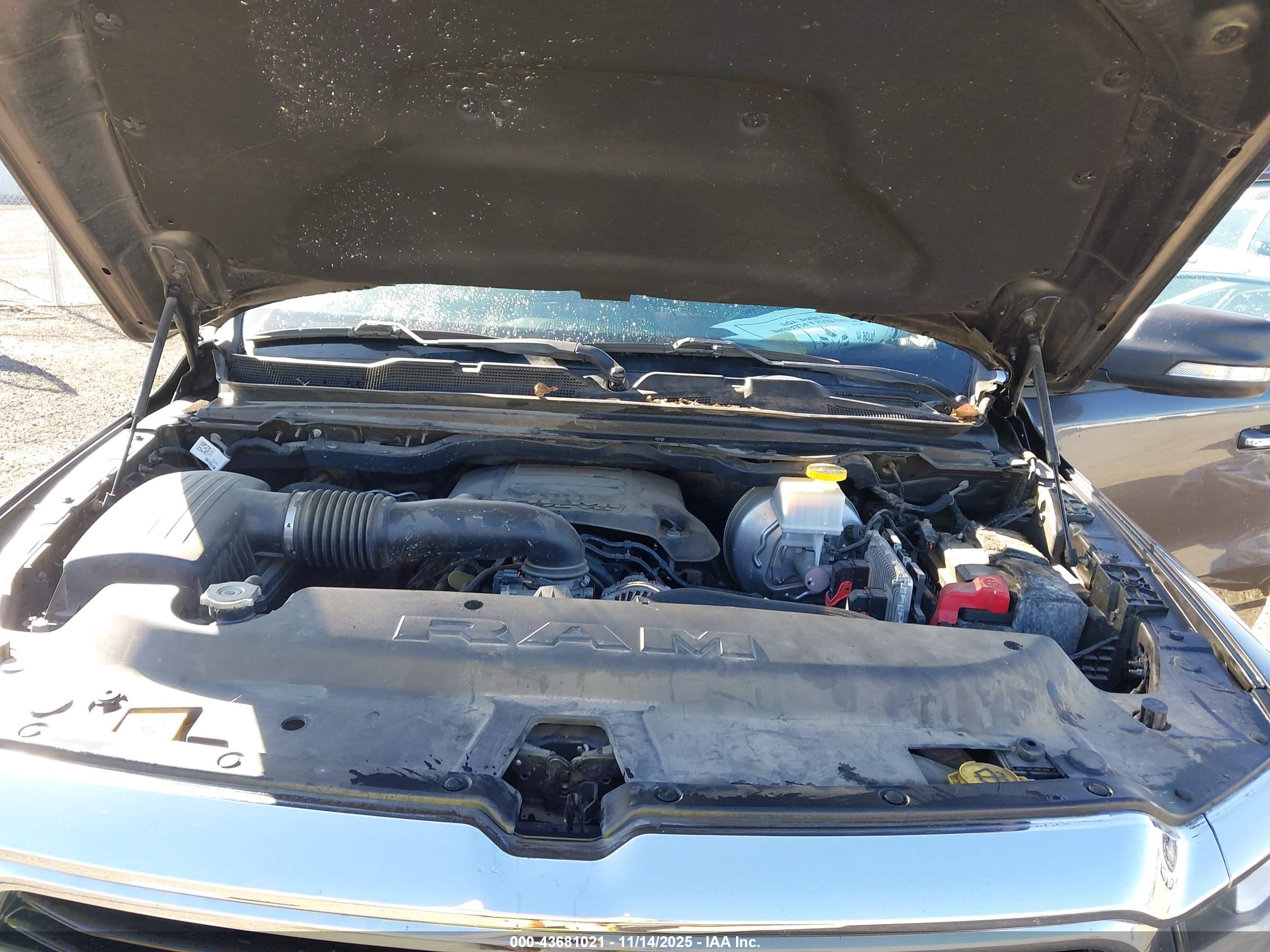 RAM 1500 image 10