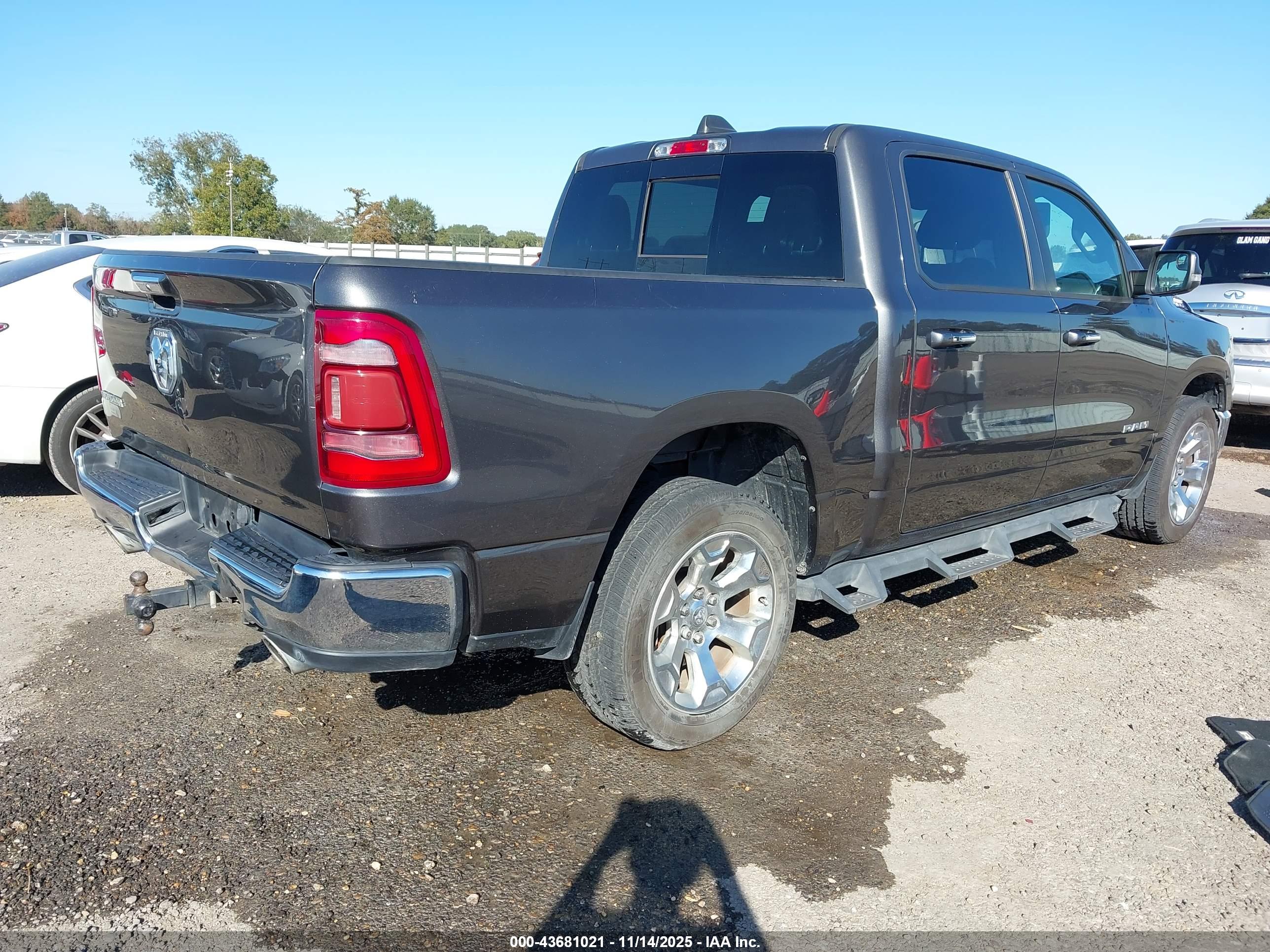 RAM 1500 image 4