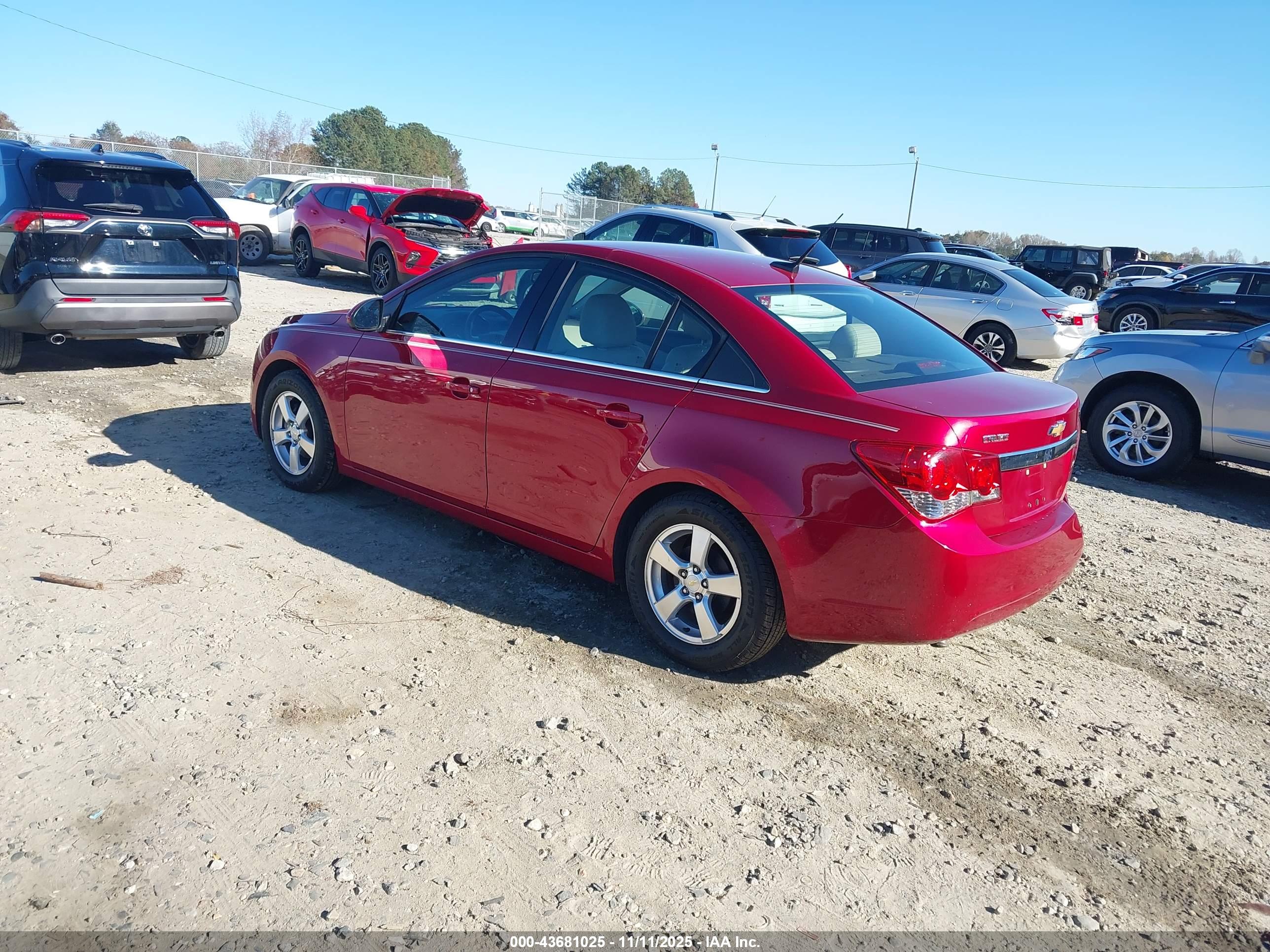 CHEVROLET CRUZE image 3