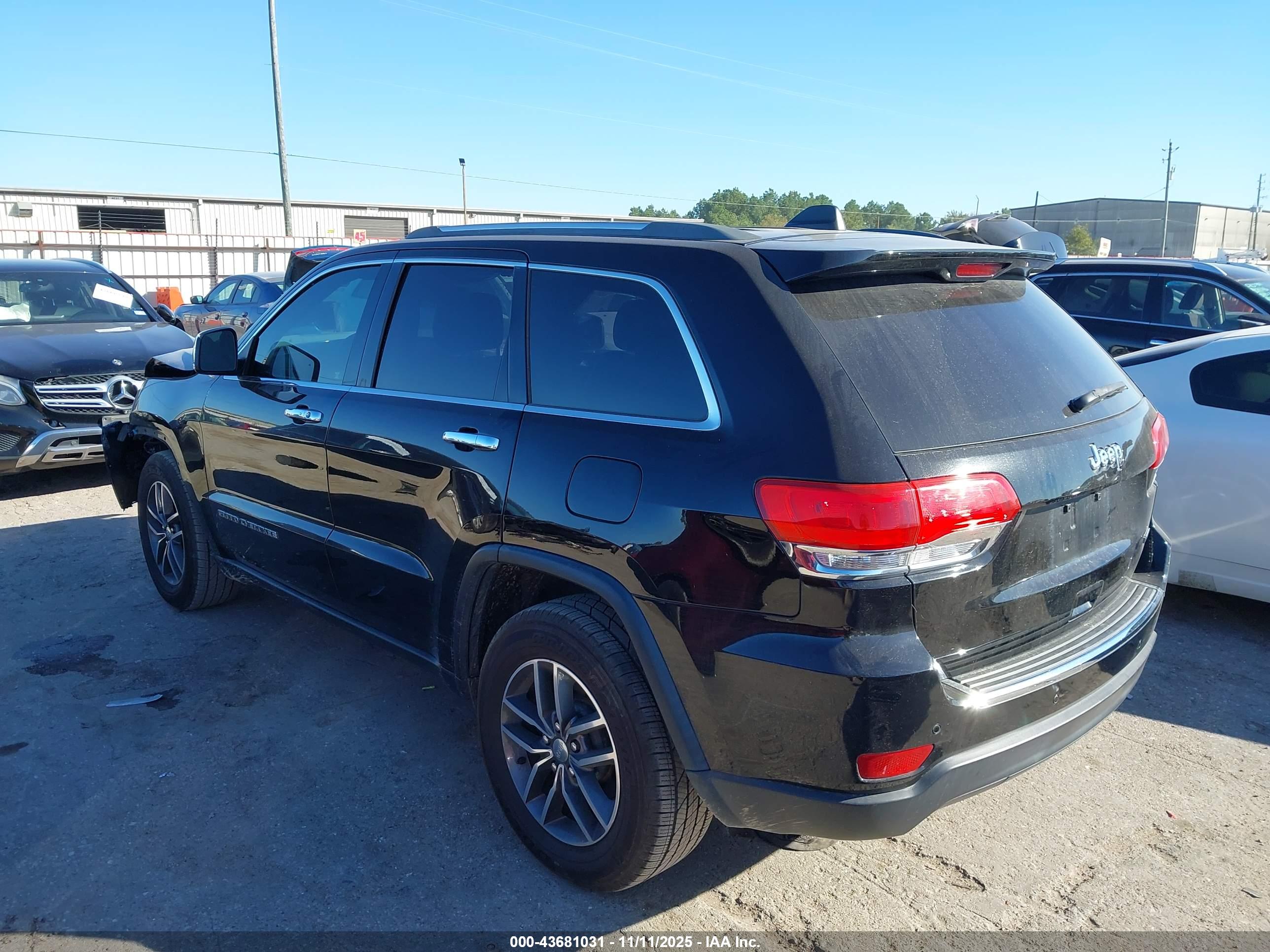 JEEP GRAND image 3