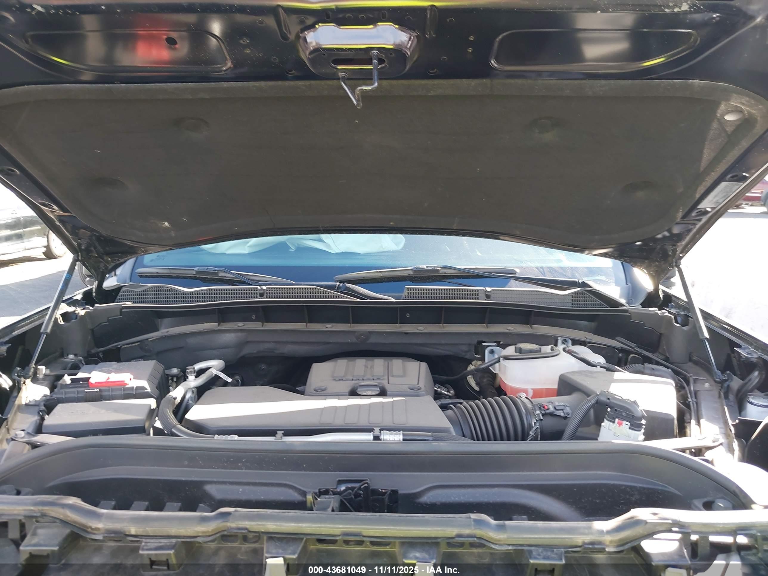 GMC SIERRA image 10