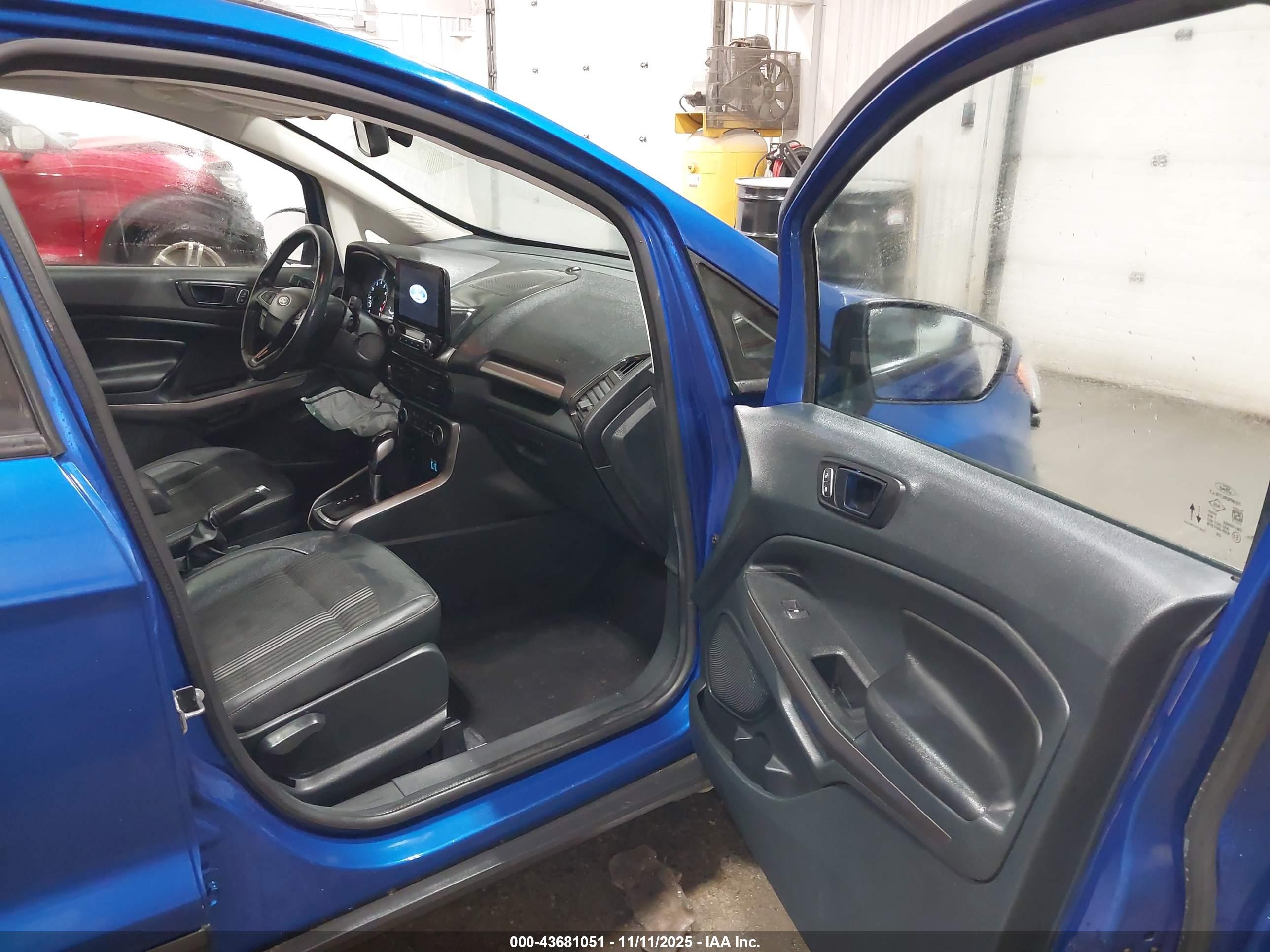 FORD ECOSPORT image 5