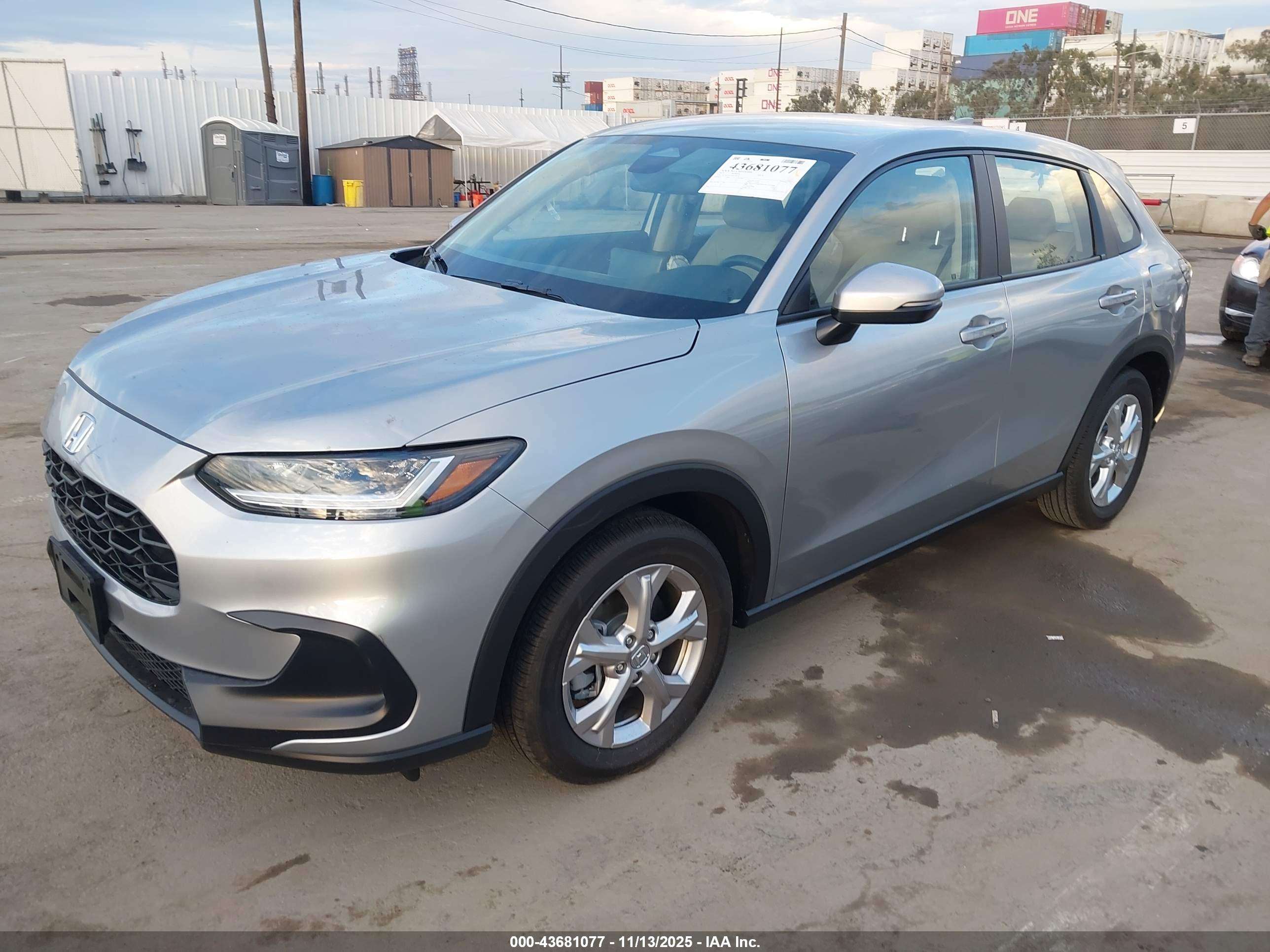 HONDA HR-V image 2