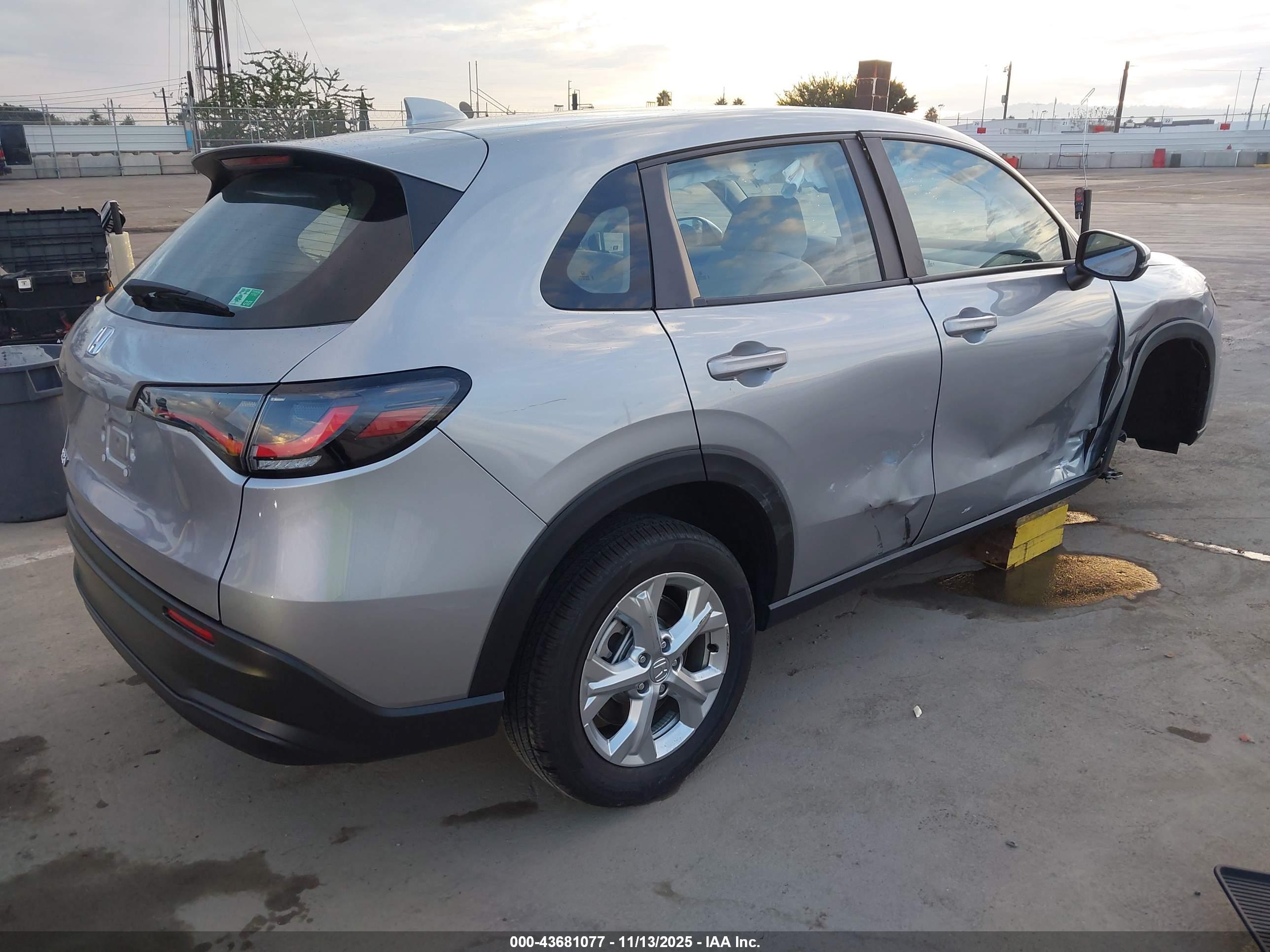 HONDA HR-V image 4