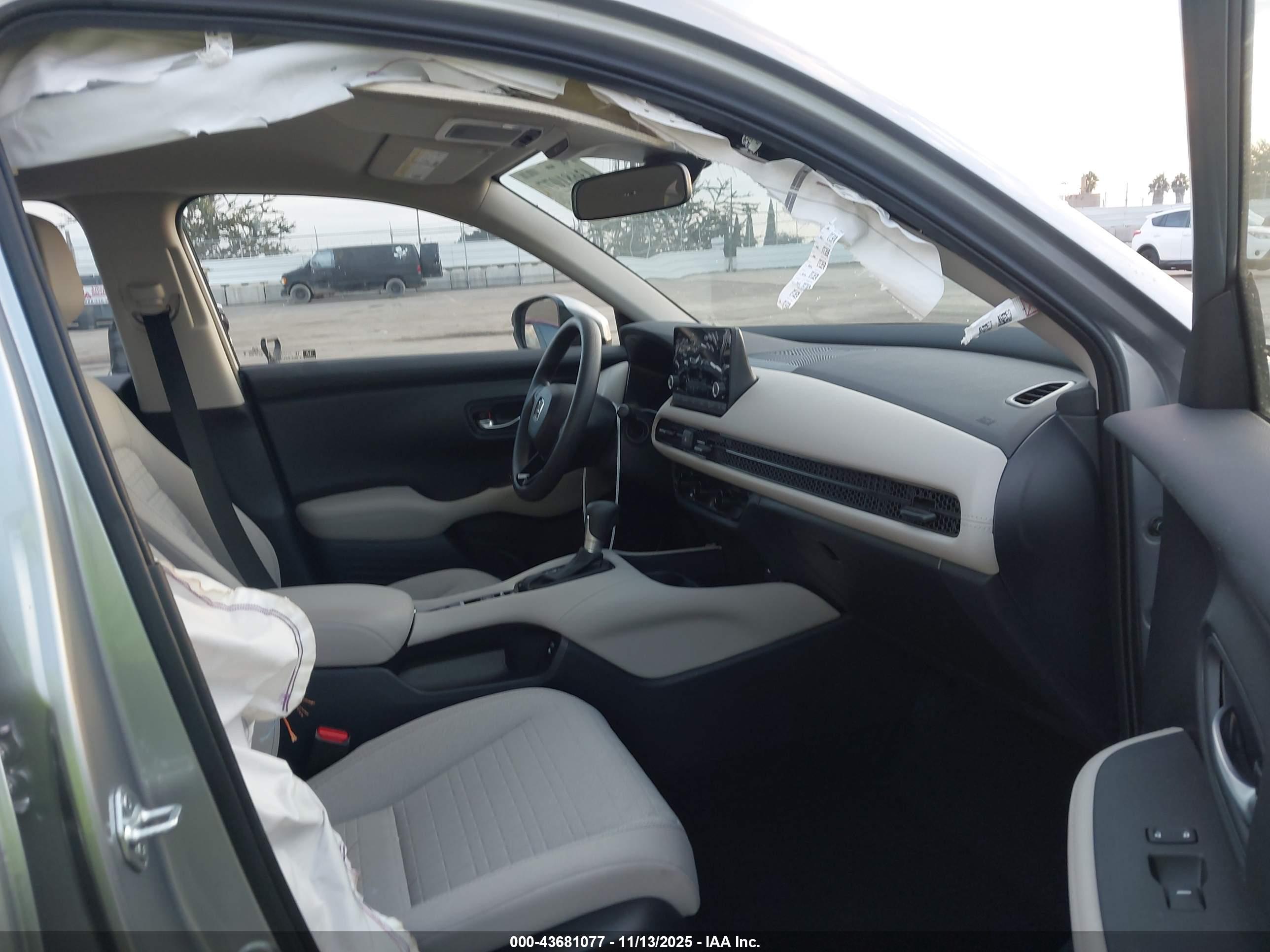 HONDA HR-V image 5