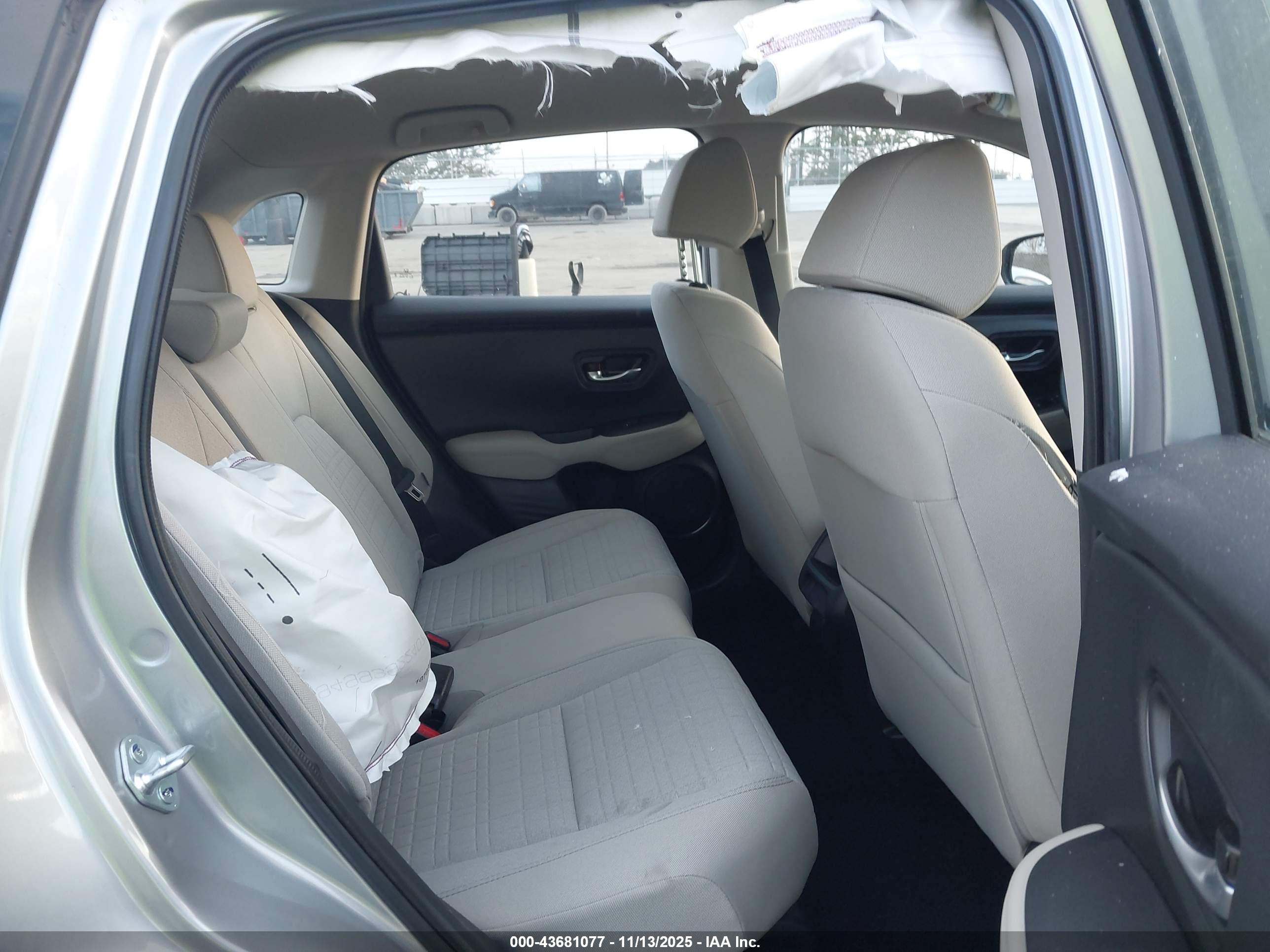 HONDA HR-V image 8