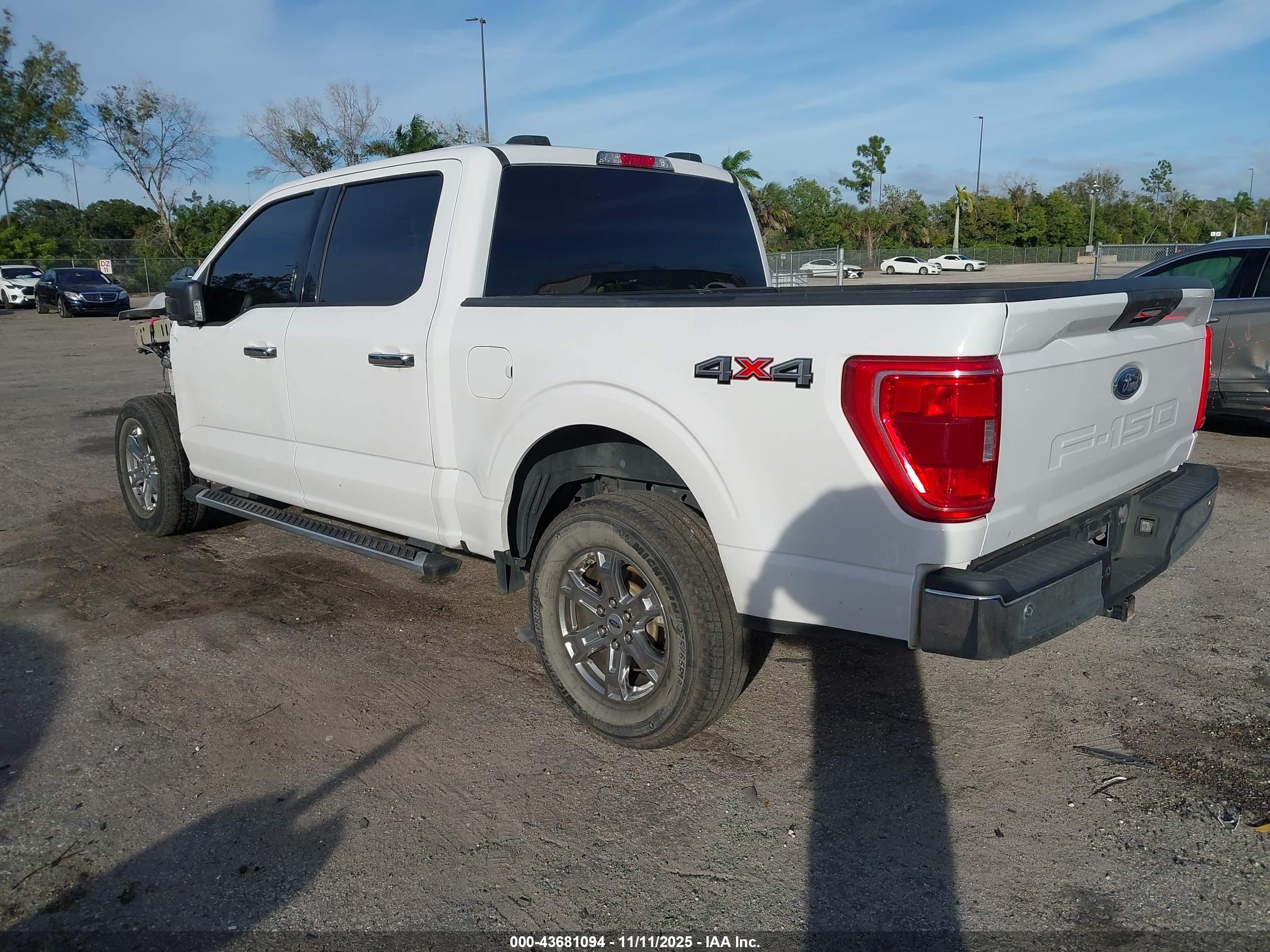 FORD F-150 image 3