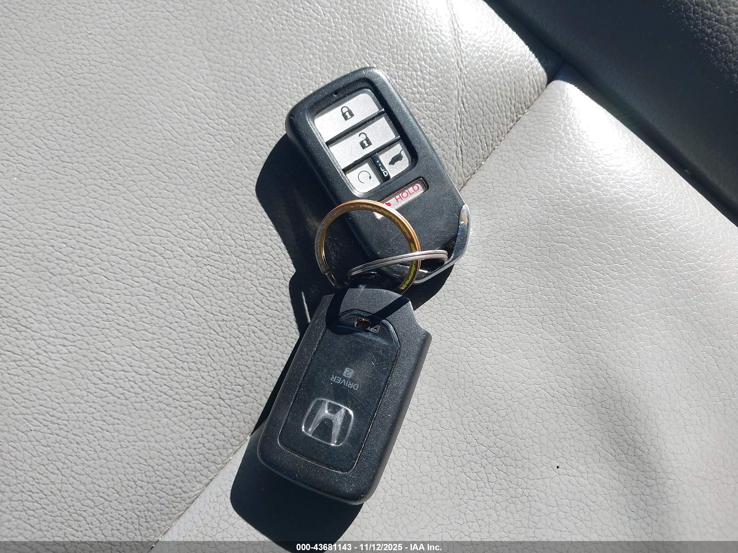 HONDA PILOT image 11