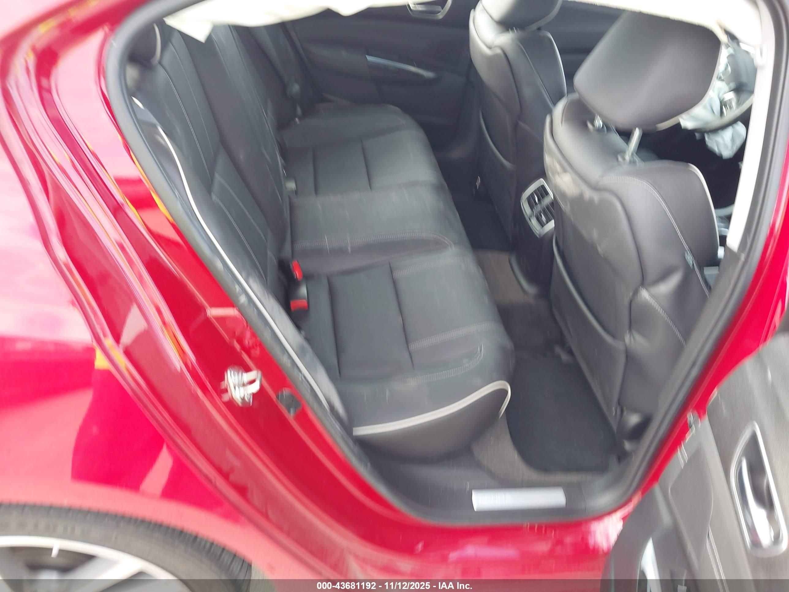 ACURA TLX image 8