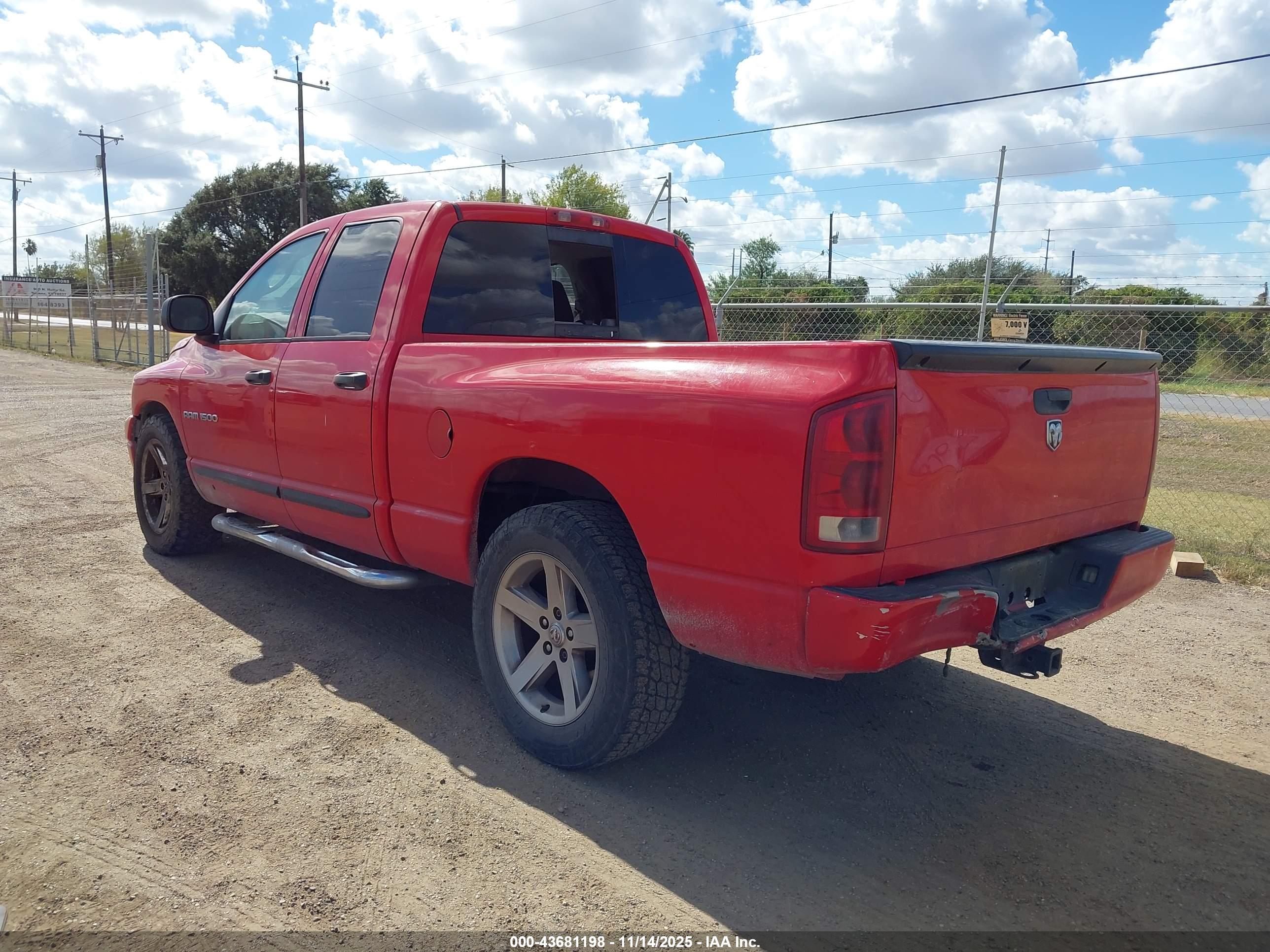 DODGE RAM image 3