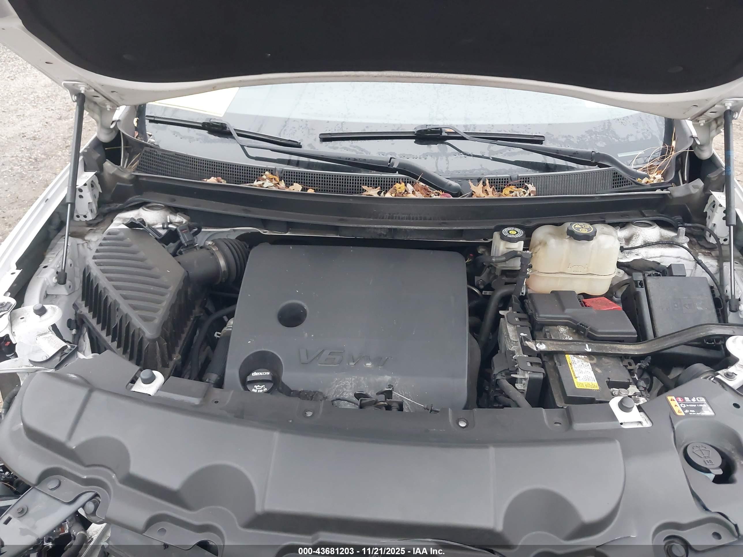 CHEVROLET TRAVERSE image 10