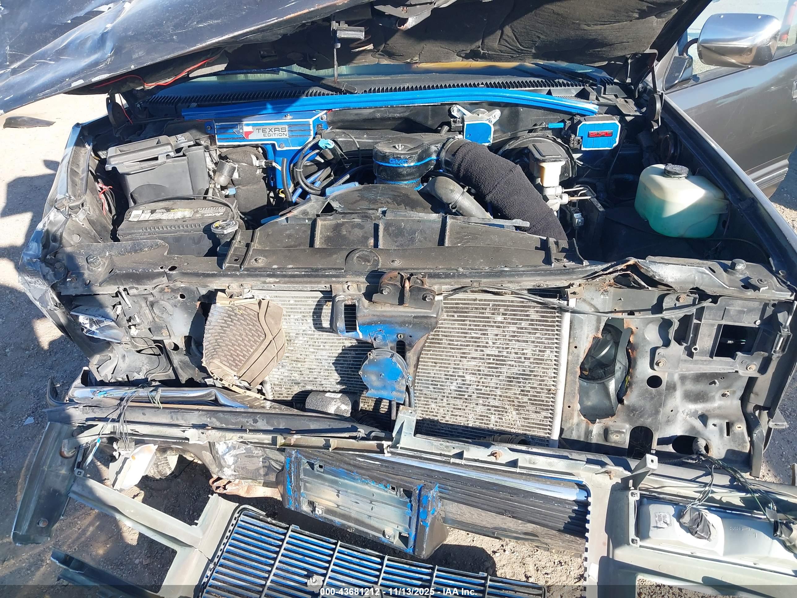 GMC SIERRA image 10
