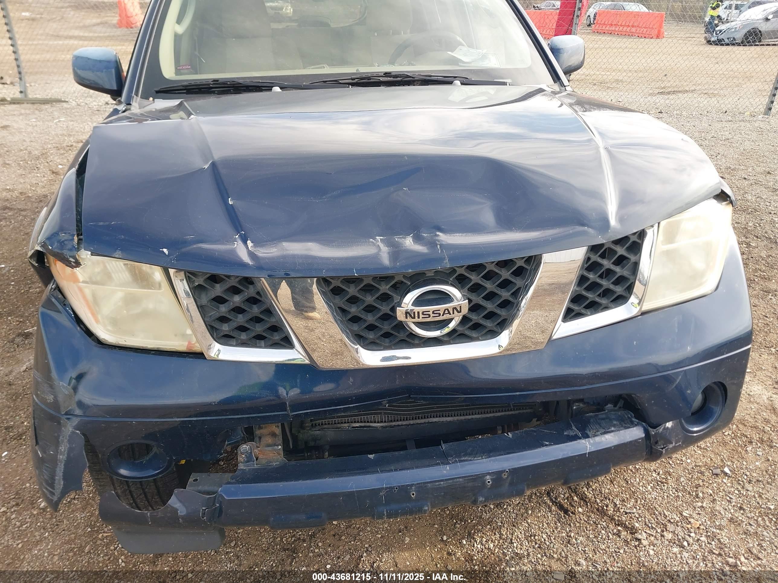 NISSAN PATHFINDER image 6